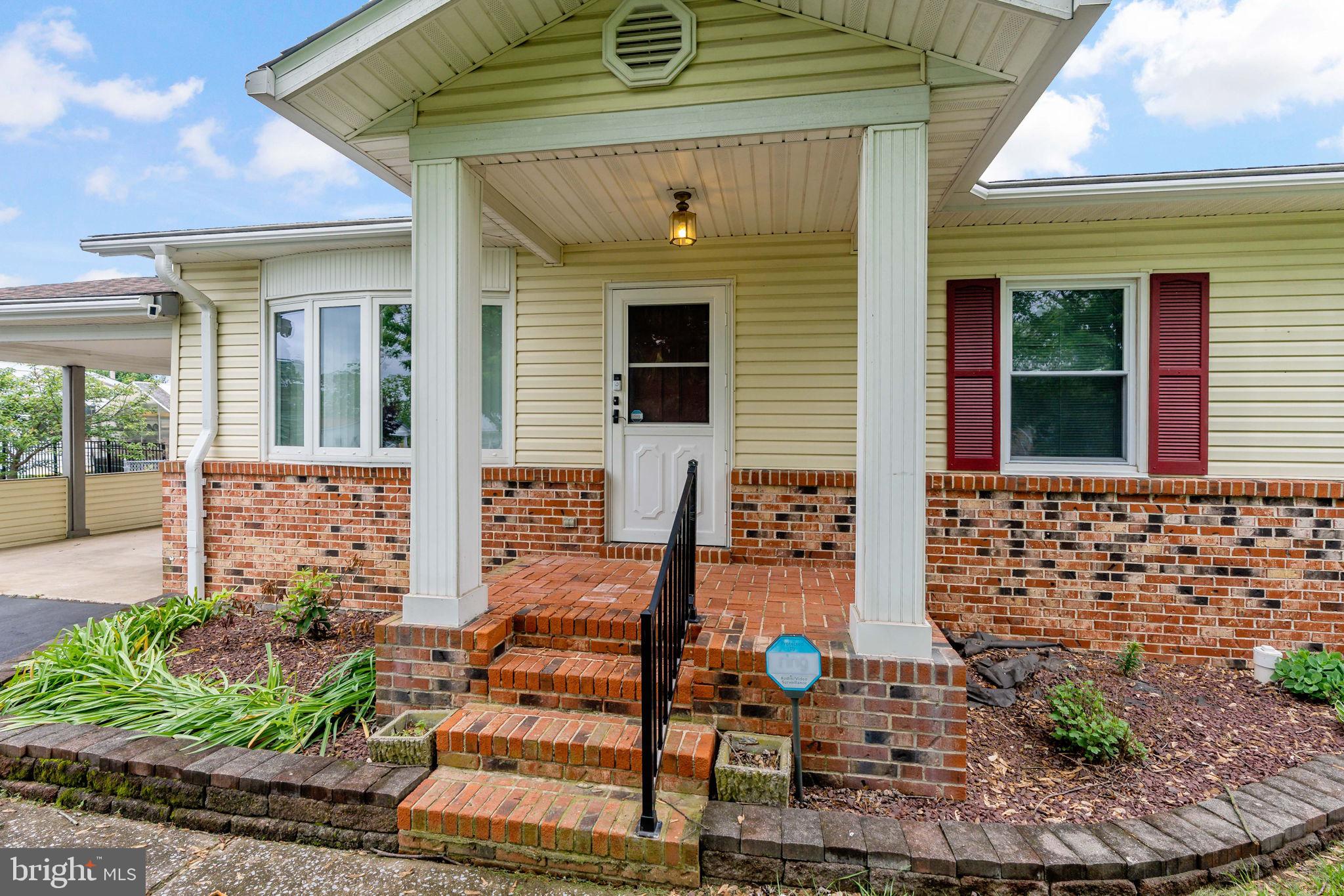 SKY-LIN PARK - Residential