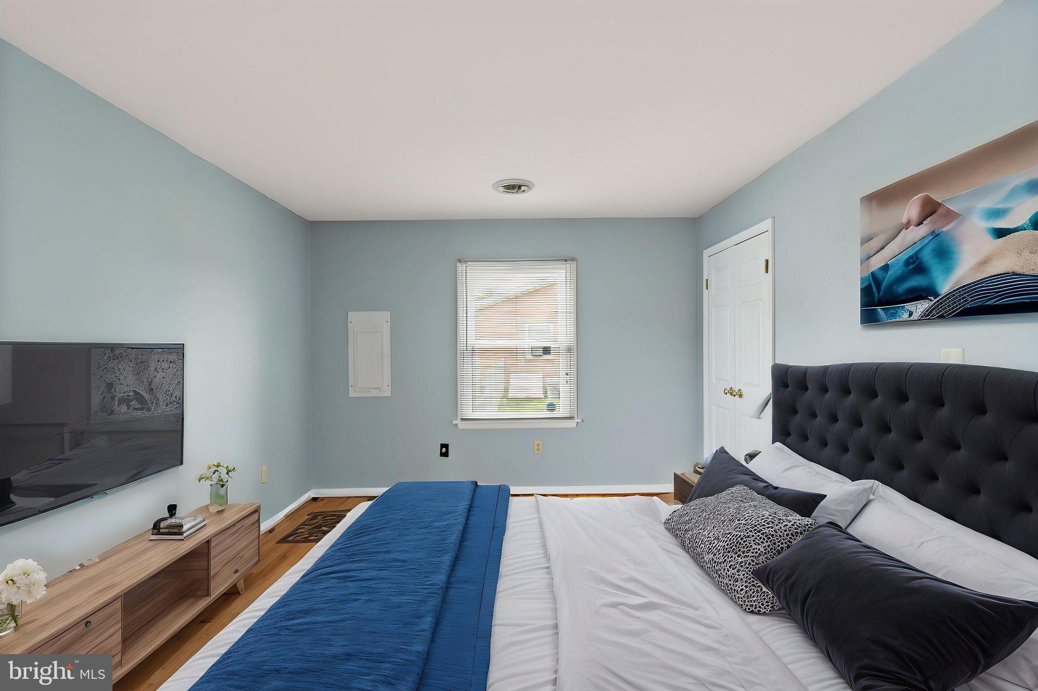 SKY-LIN PARK - Residential