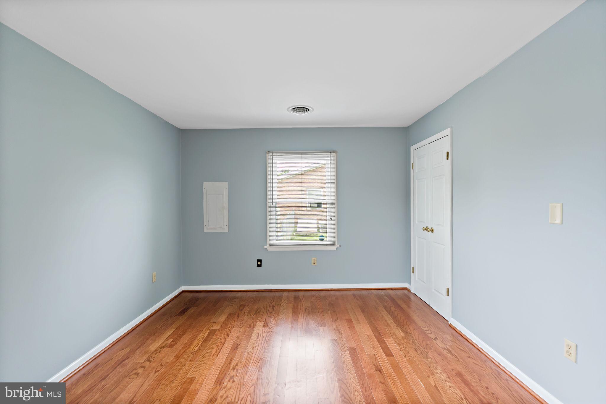 SKY-LIN PARK - Residential