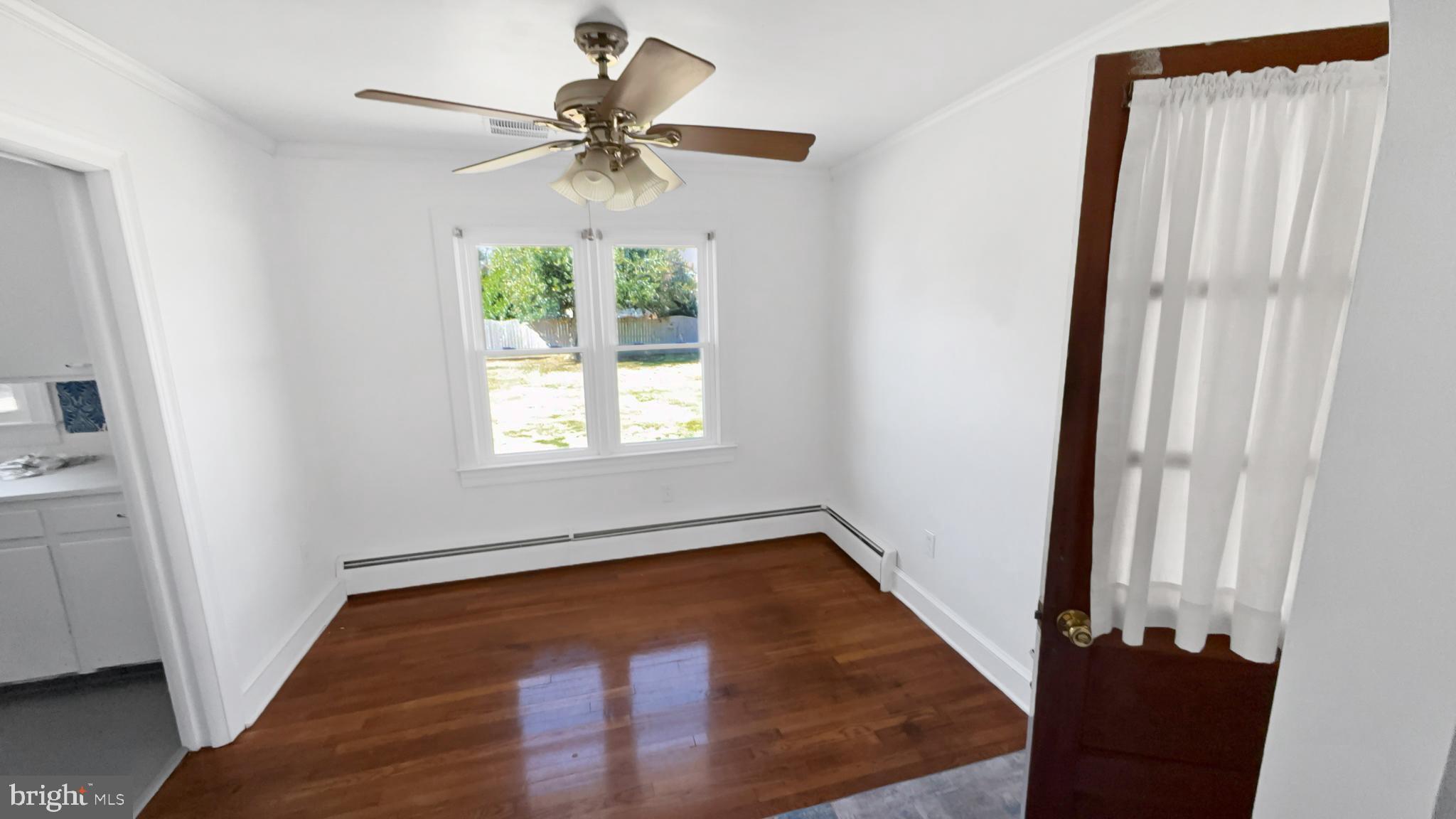 ALGONQUIN - Residential