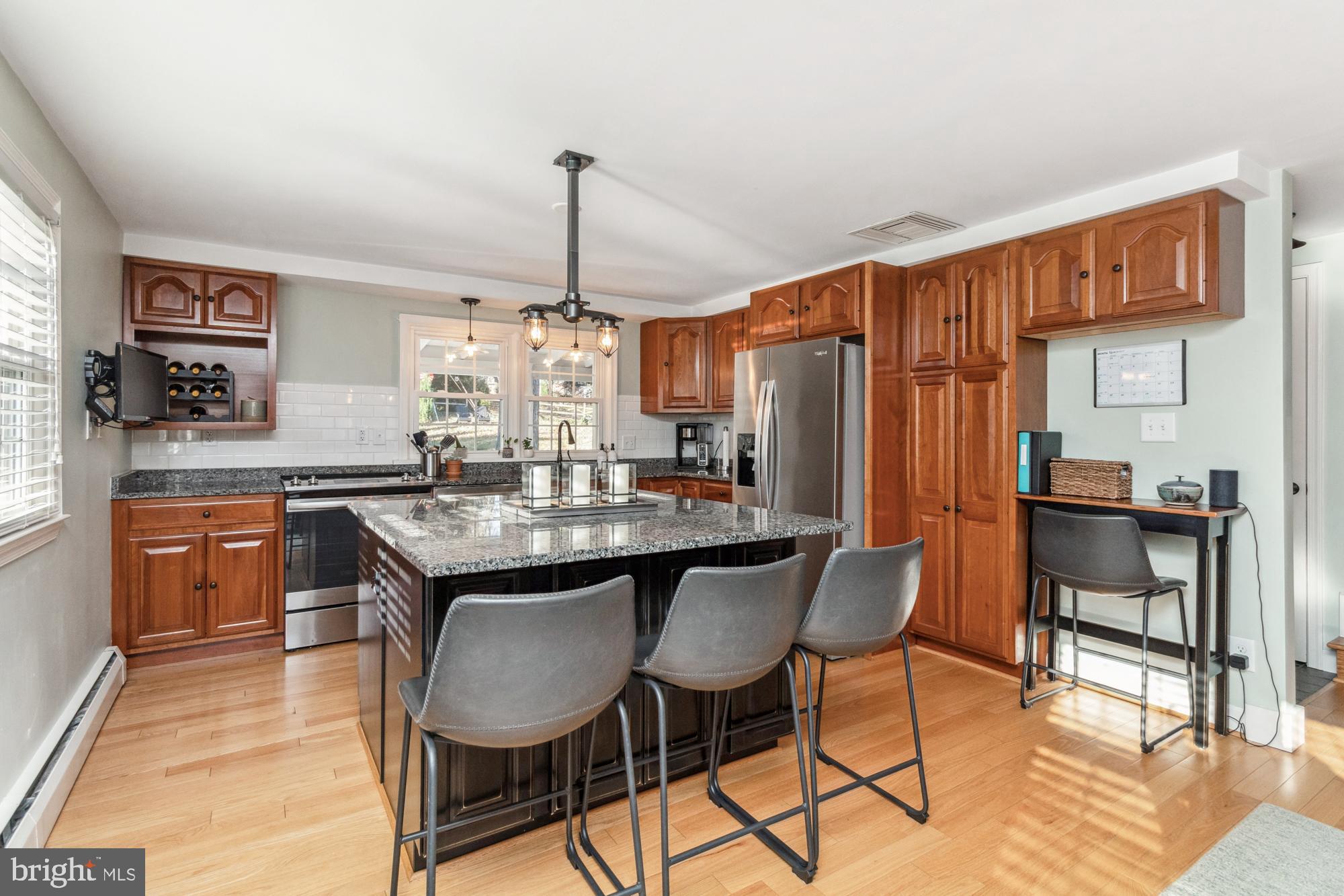 CAMPUS HILLS - Residential