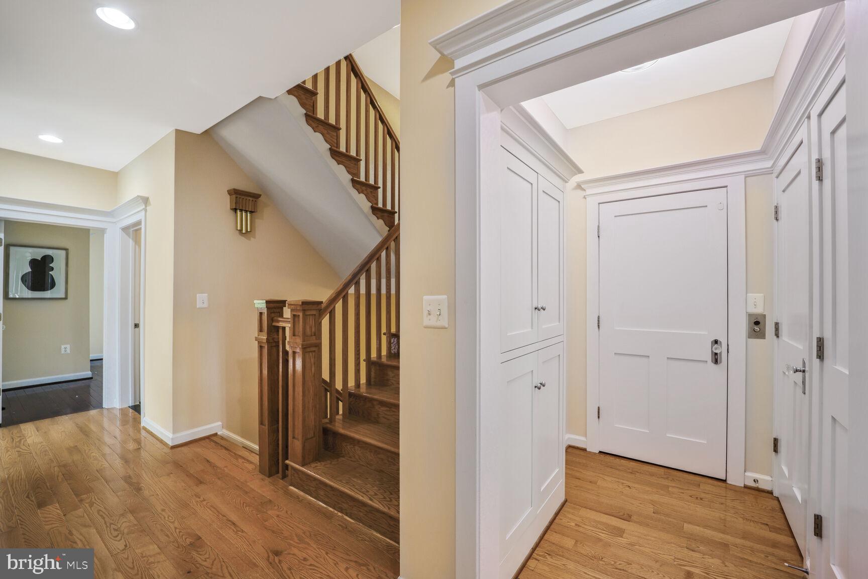 ALCOVA HEIGHTS - Residential