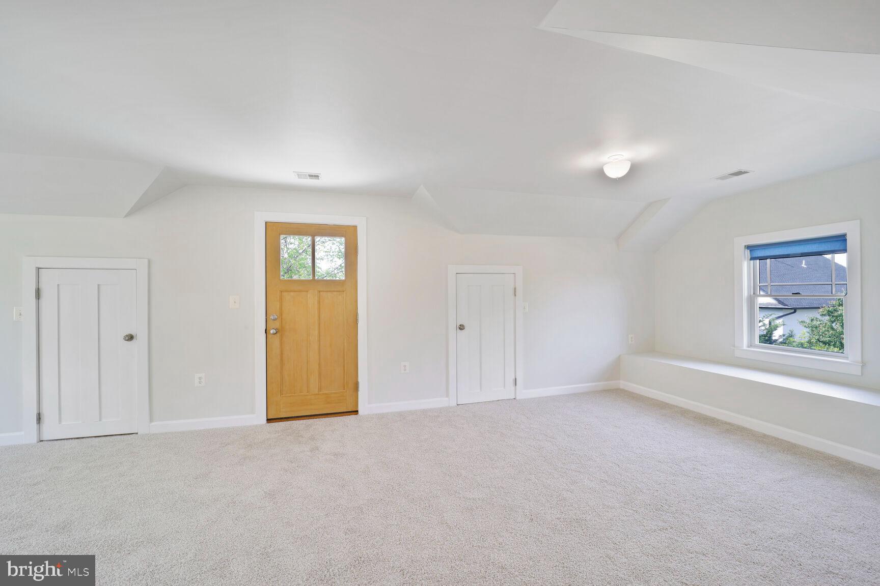 ALCOVA HEIGHTS - Residential