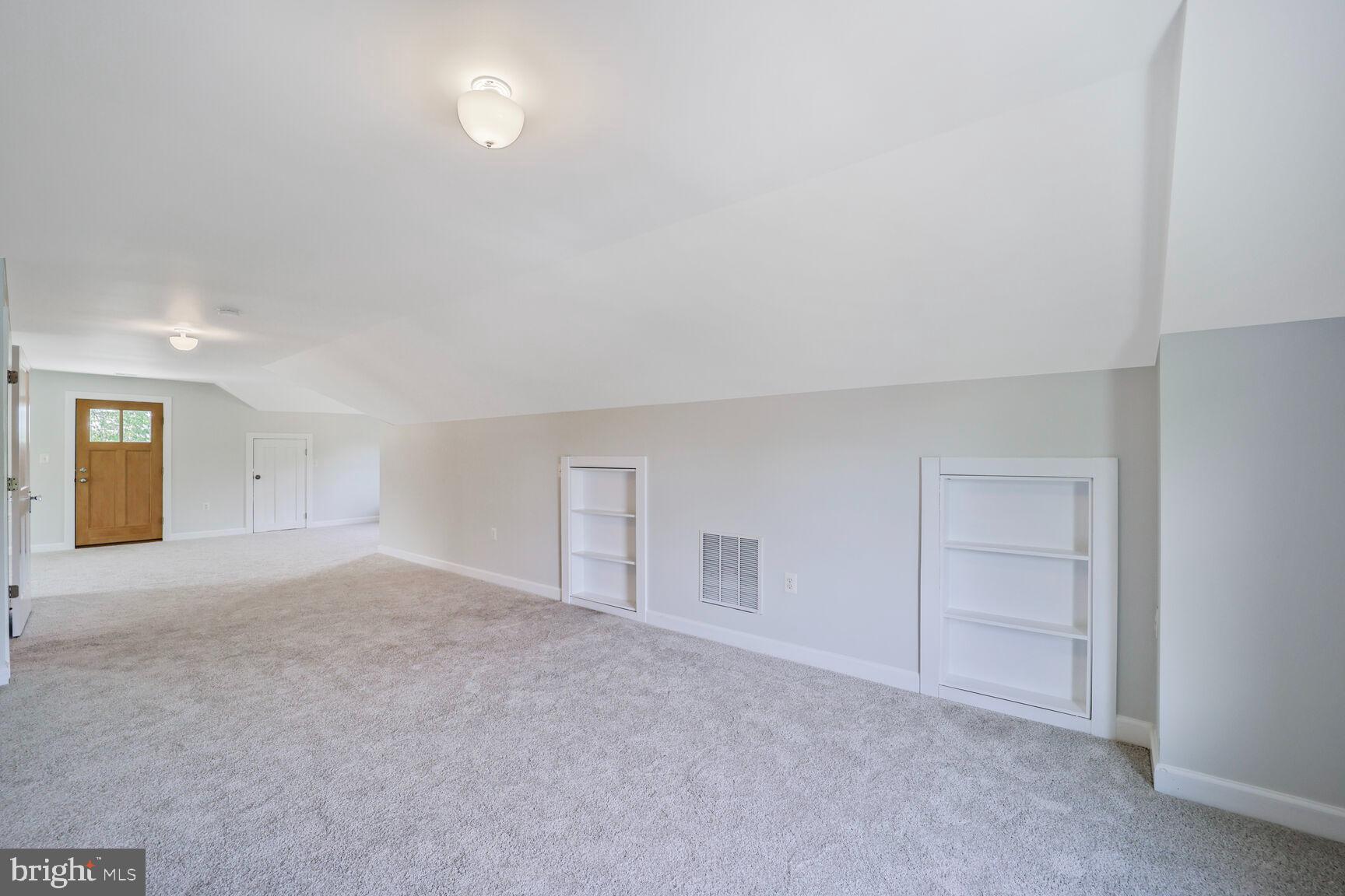 ALCOVA HEIGHTS - Residential