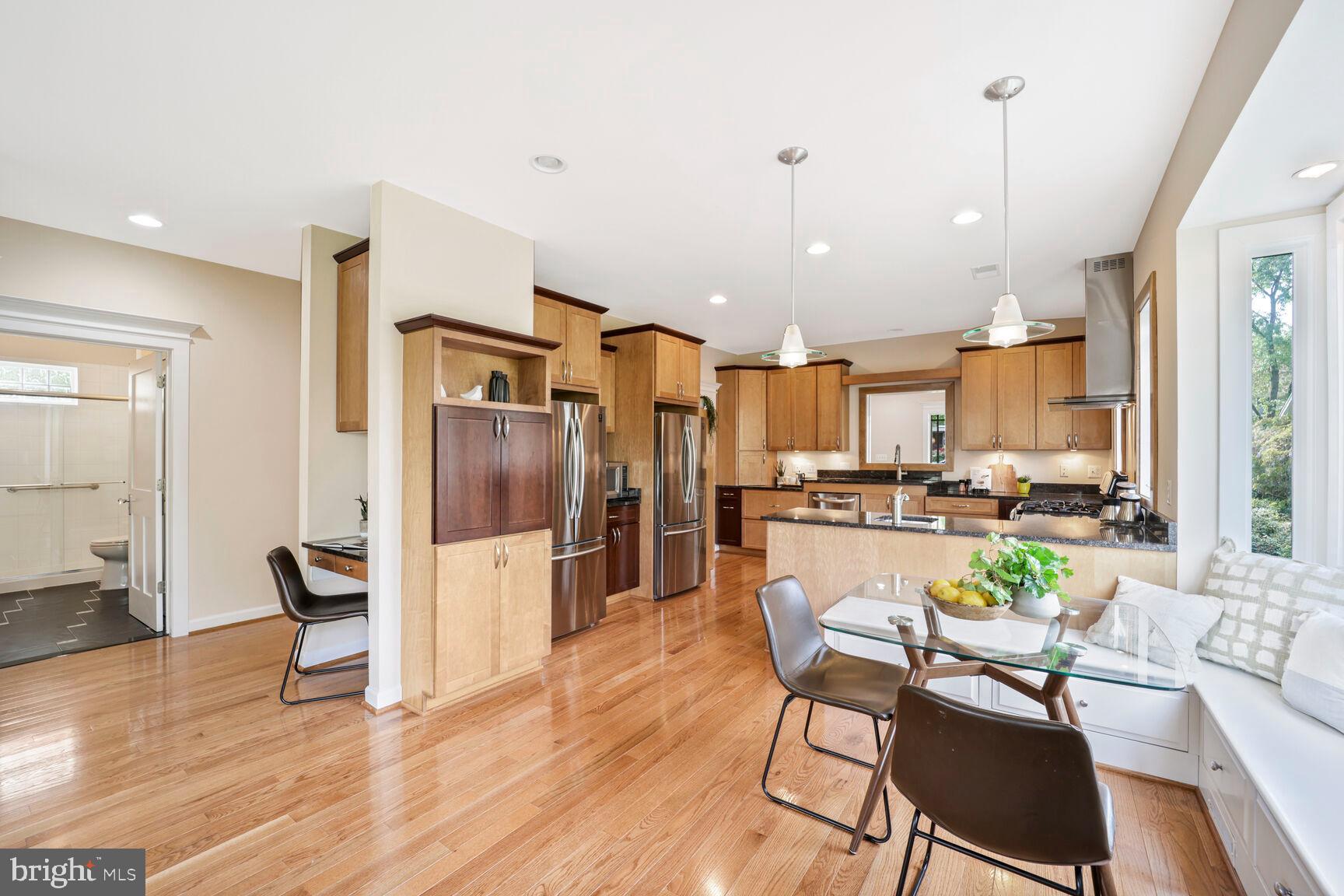 ALCOVA HEIGHTS - Residential