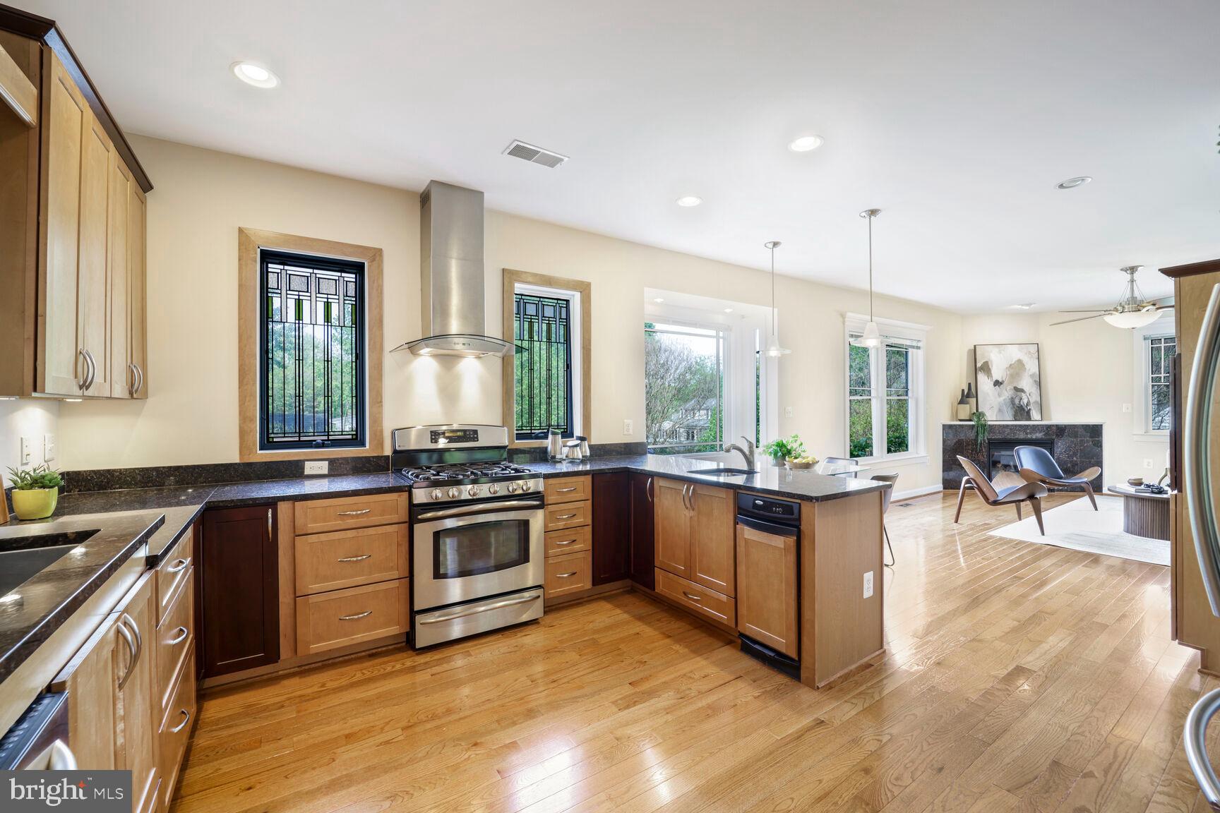 ALCOVA HEIGHTS - Residential