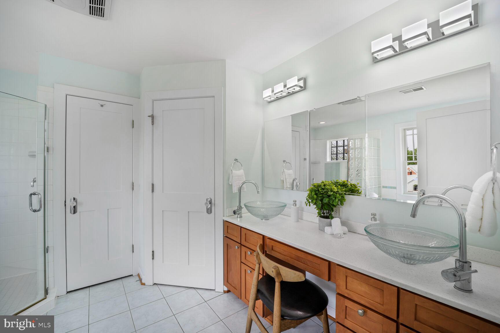 ALCOVA HEIGHTS - Residential