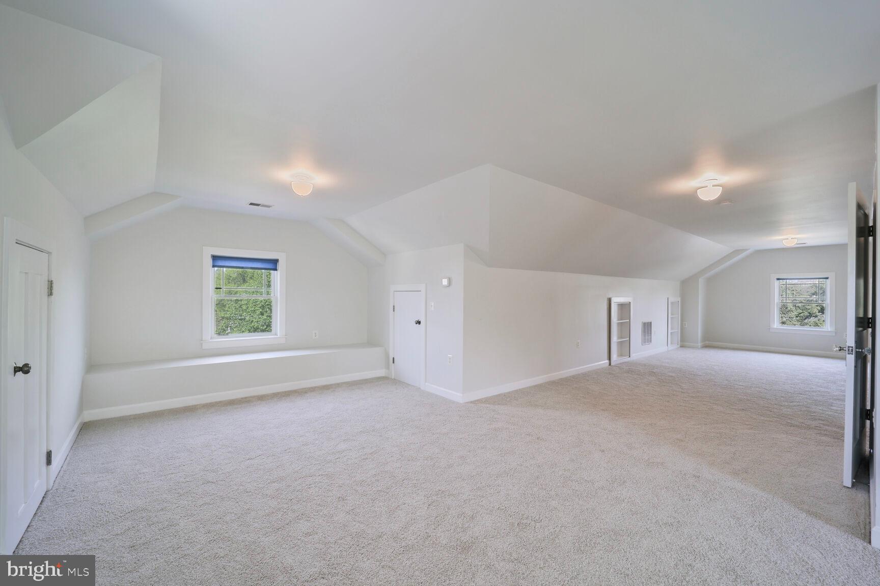 ALCOVA HEIGHTS - Residential