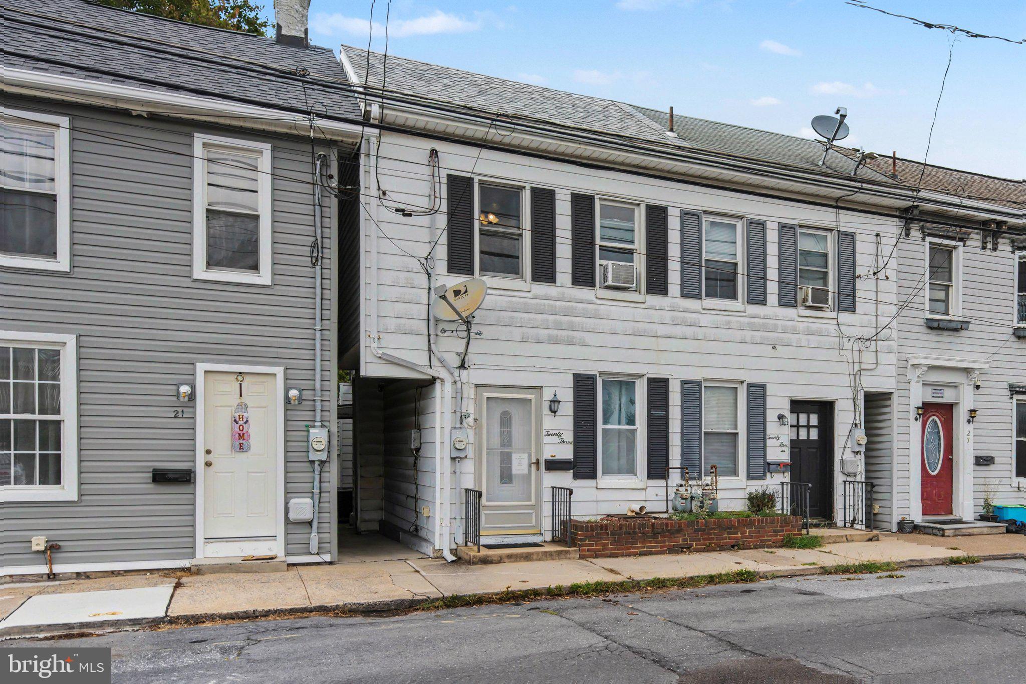 23 E ALLEN STREET