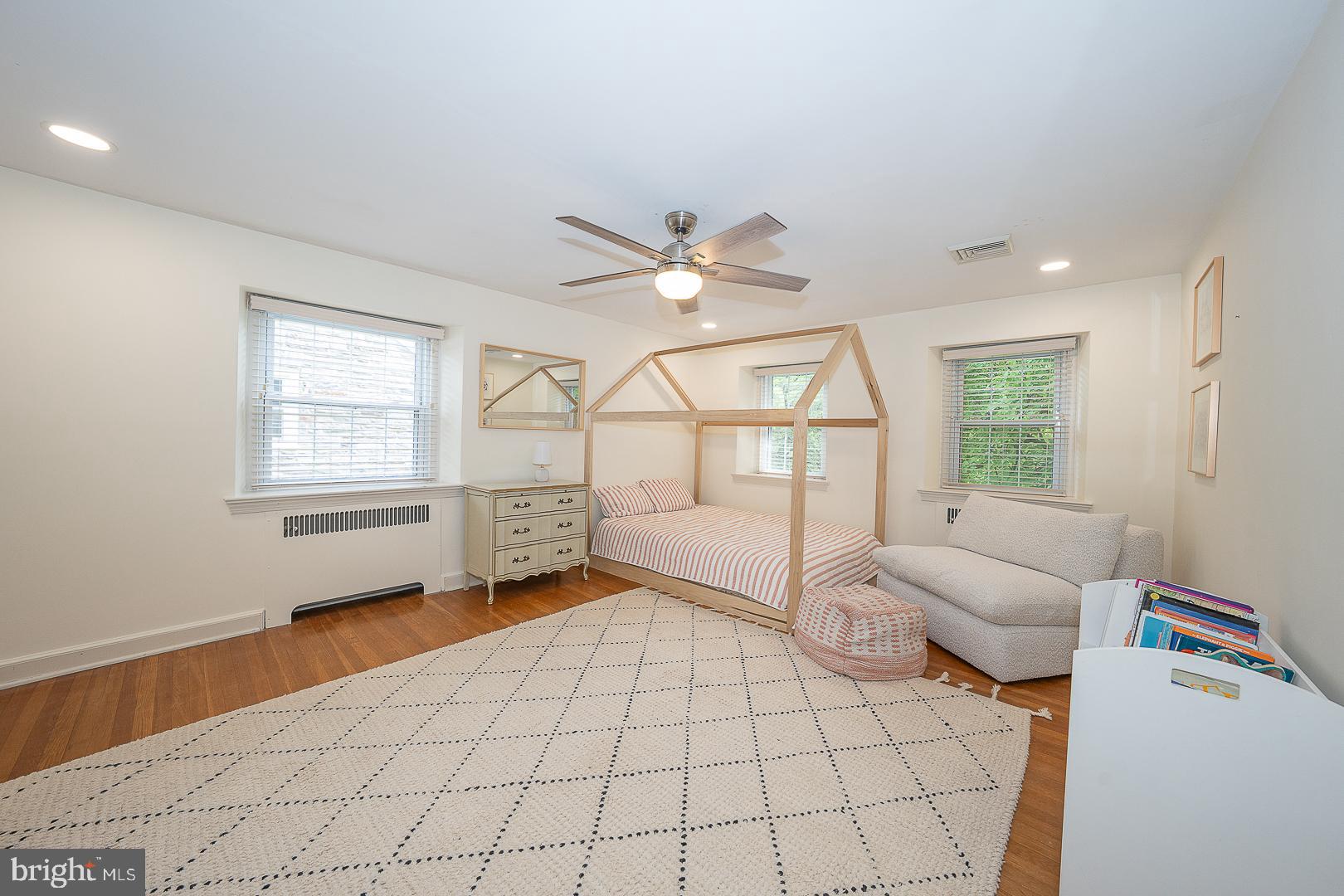 WYNNEWOOD - Residential