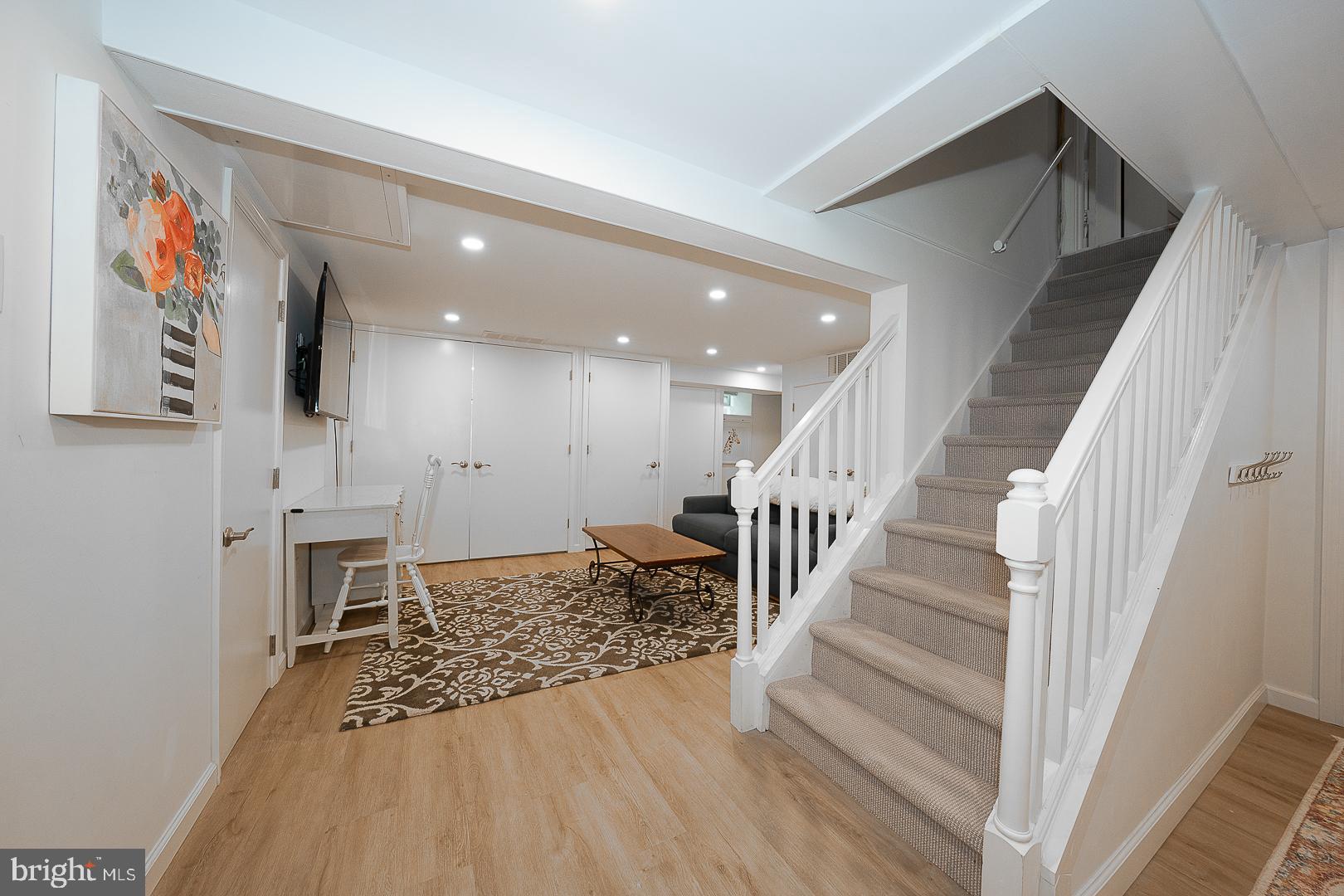 WYNNEWOOD - Residential