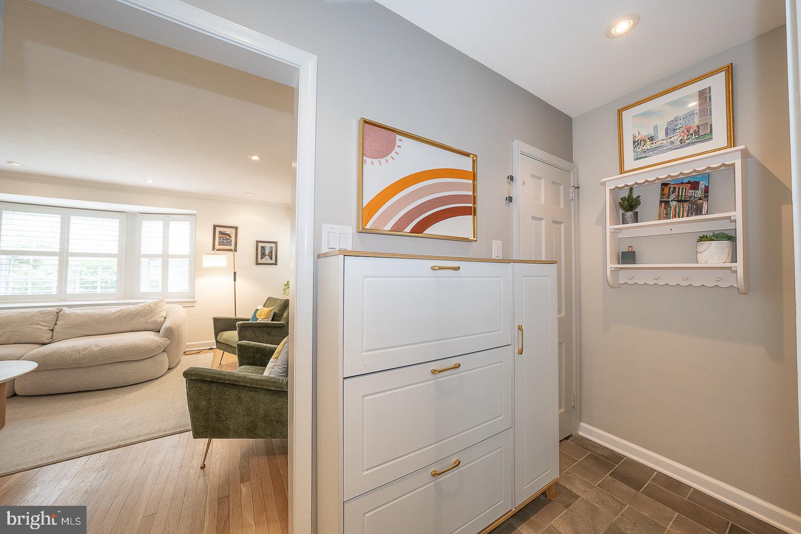 WYNNEWOOD - Residential
