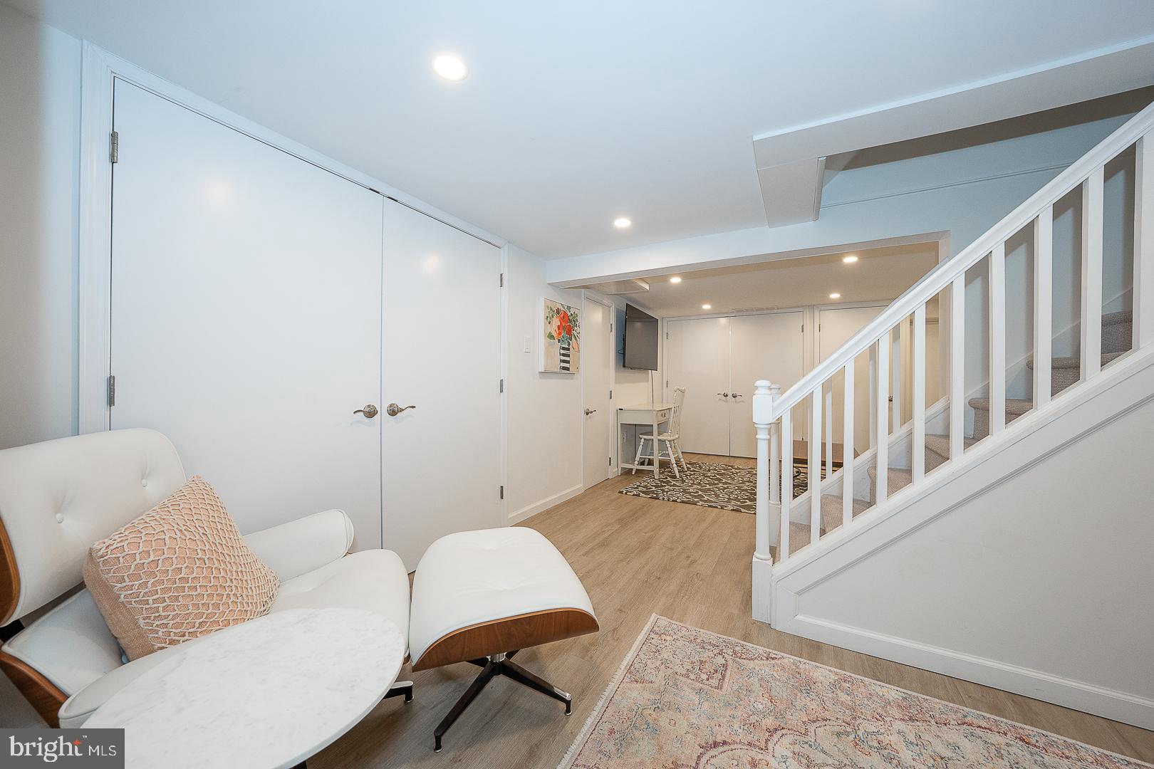WYNNEWOOD - Residential