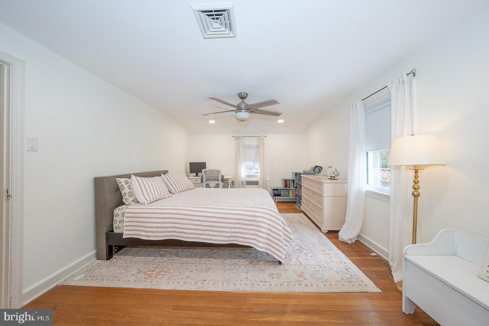 WYNNEWOOD - Residential