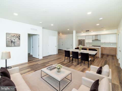 Condo For Rent - 19 Lincoln Court #103<br/> Mercer County, PRINCETON, NJ 08540