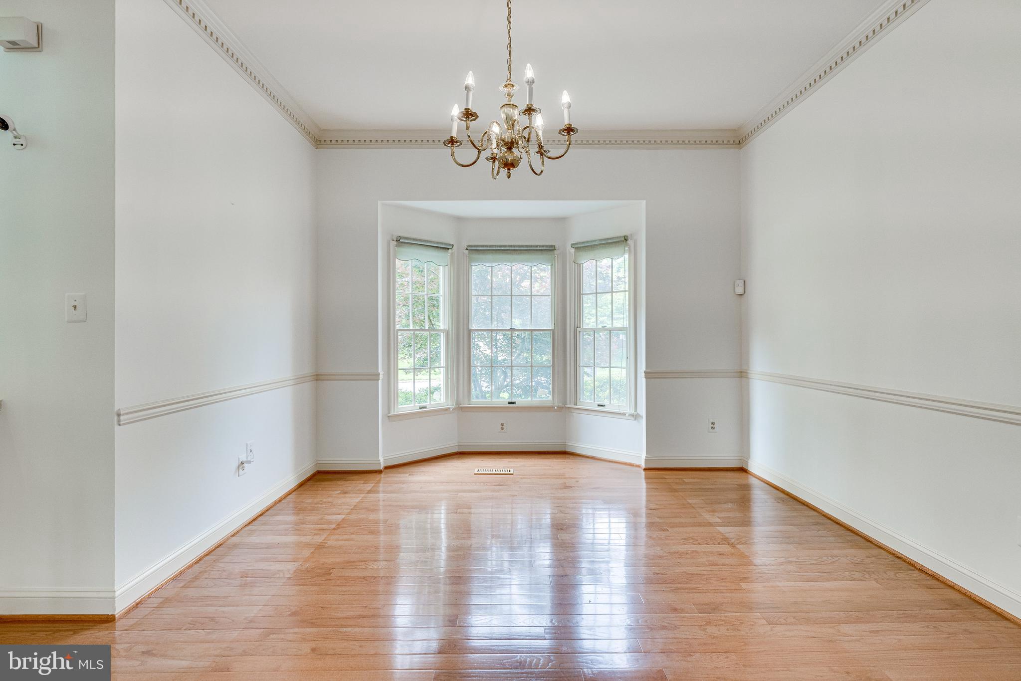 HAMPTON FOREST - Residential