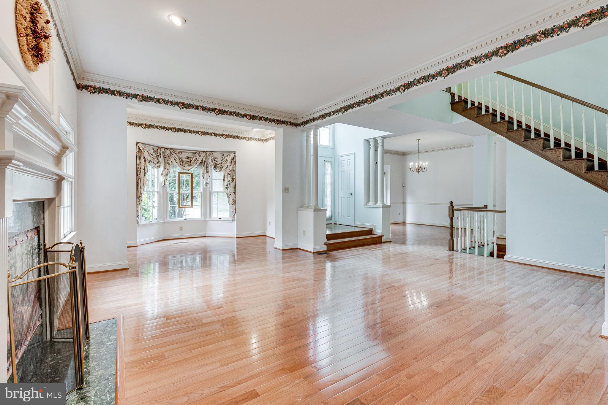 HAMPTON FOREST - Residential