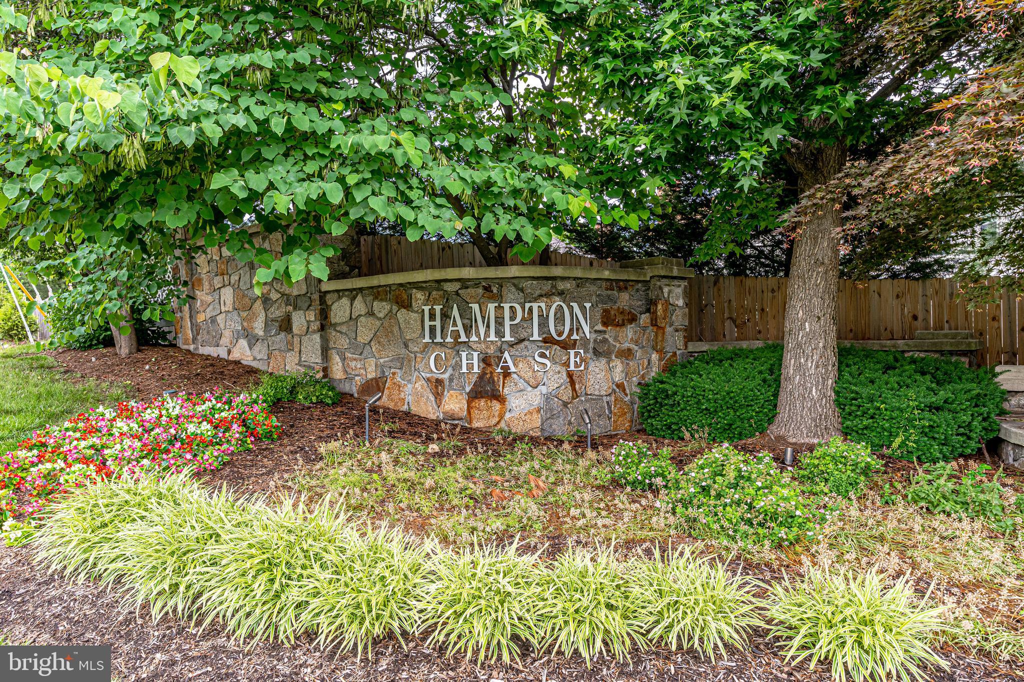 HAMPTON FOREST - Residential