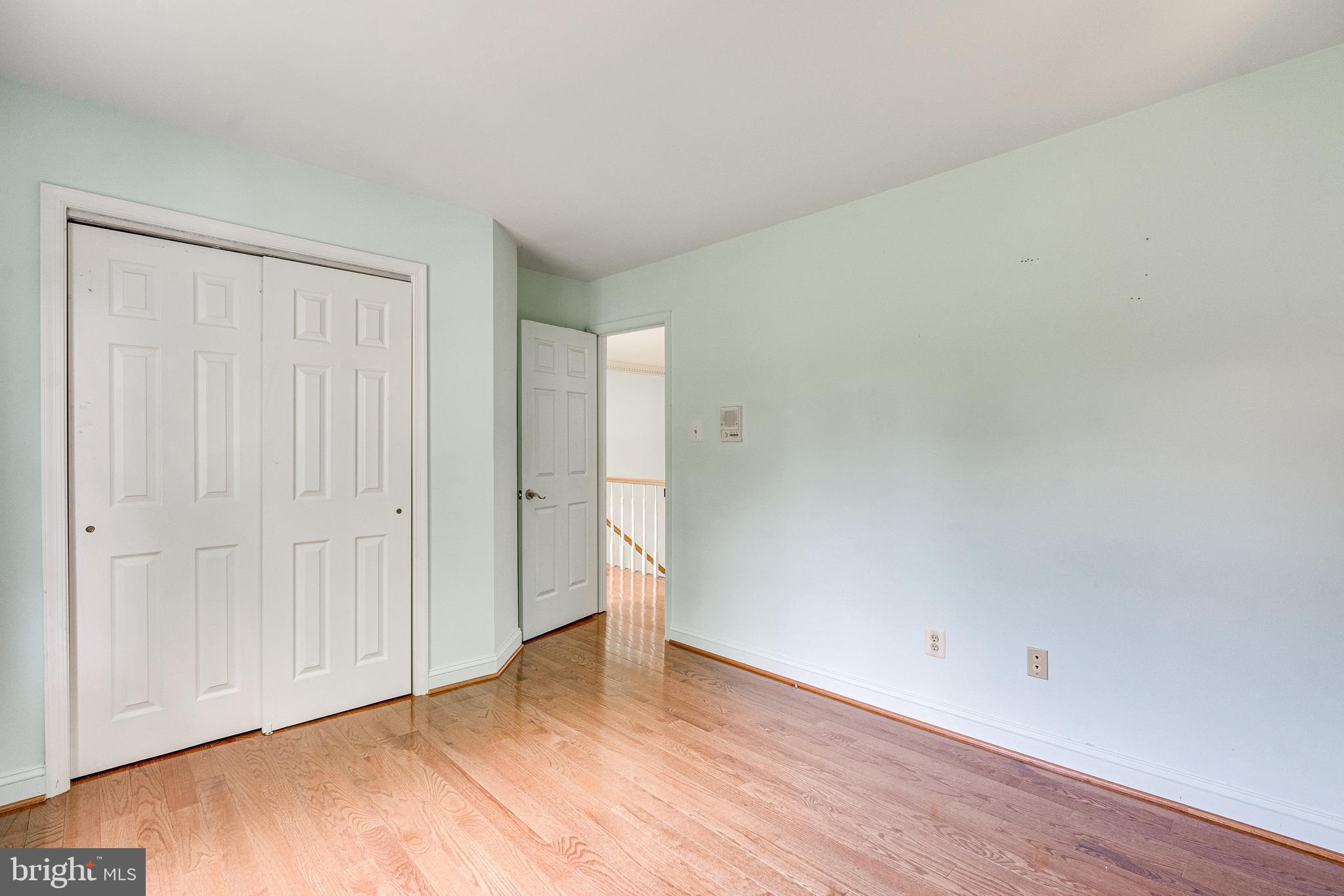 HAMPTON FOREST - Residential