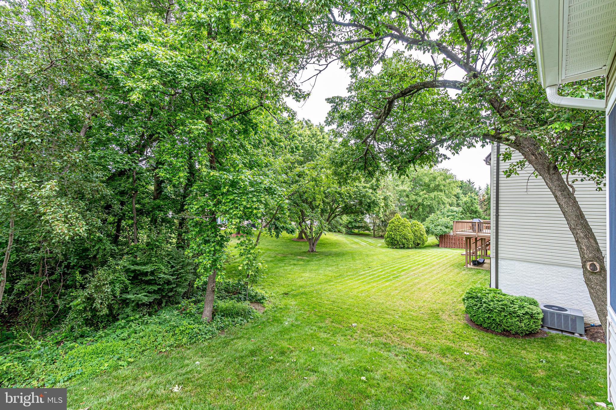 HAMPTON FOREST - Residential