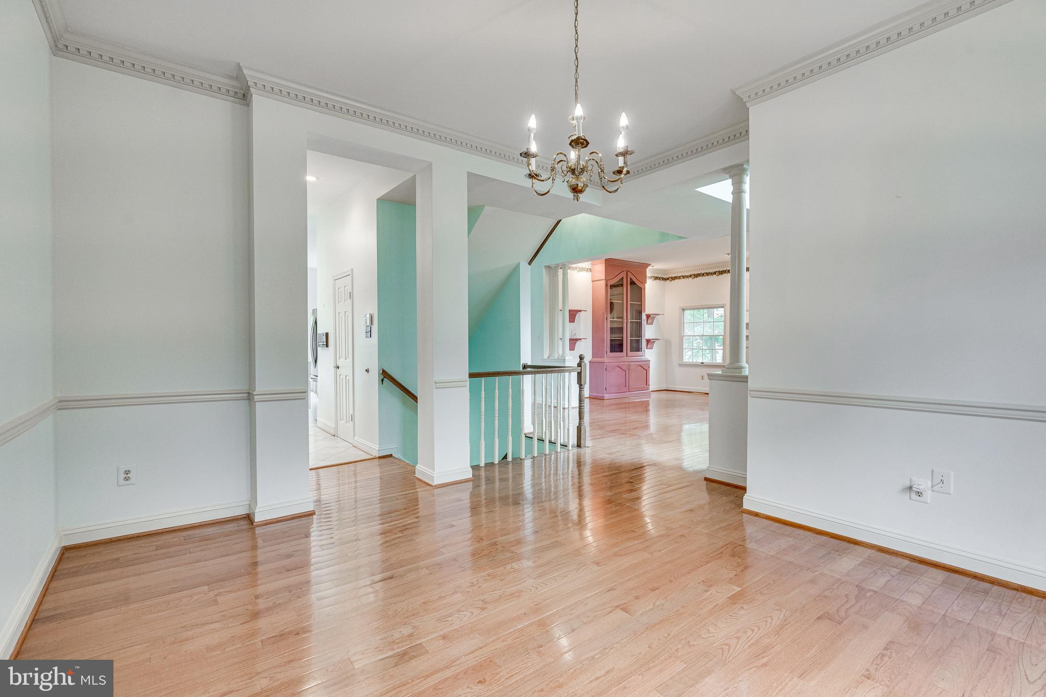 HAMPTON FOREST - Residential