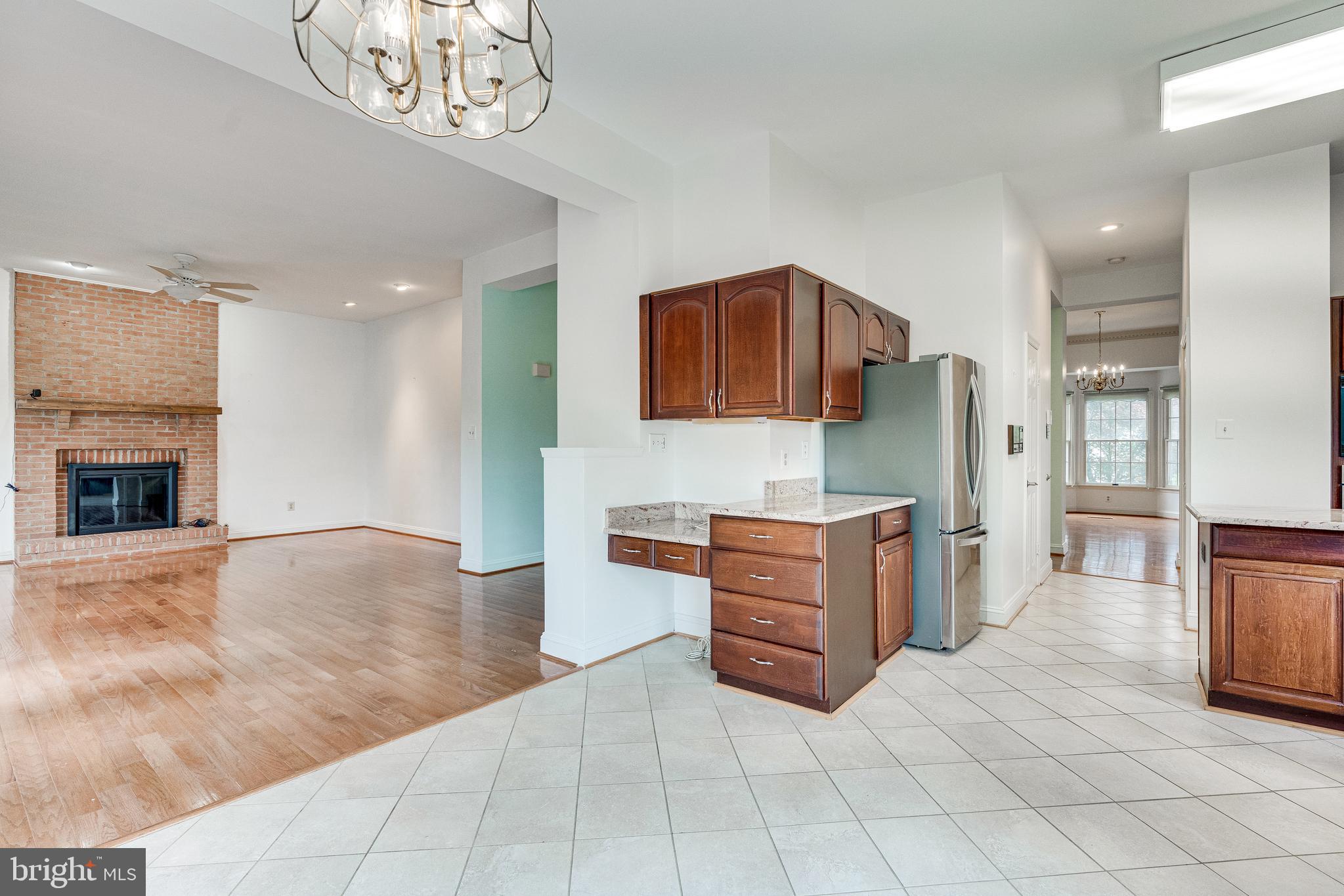 HAMPTON FOREST - Residential