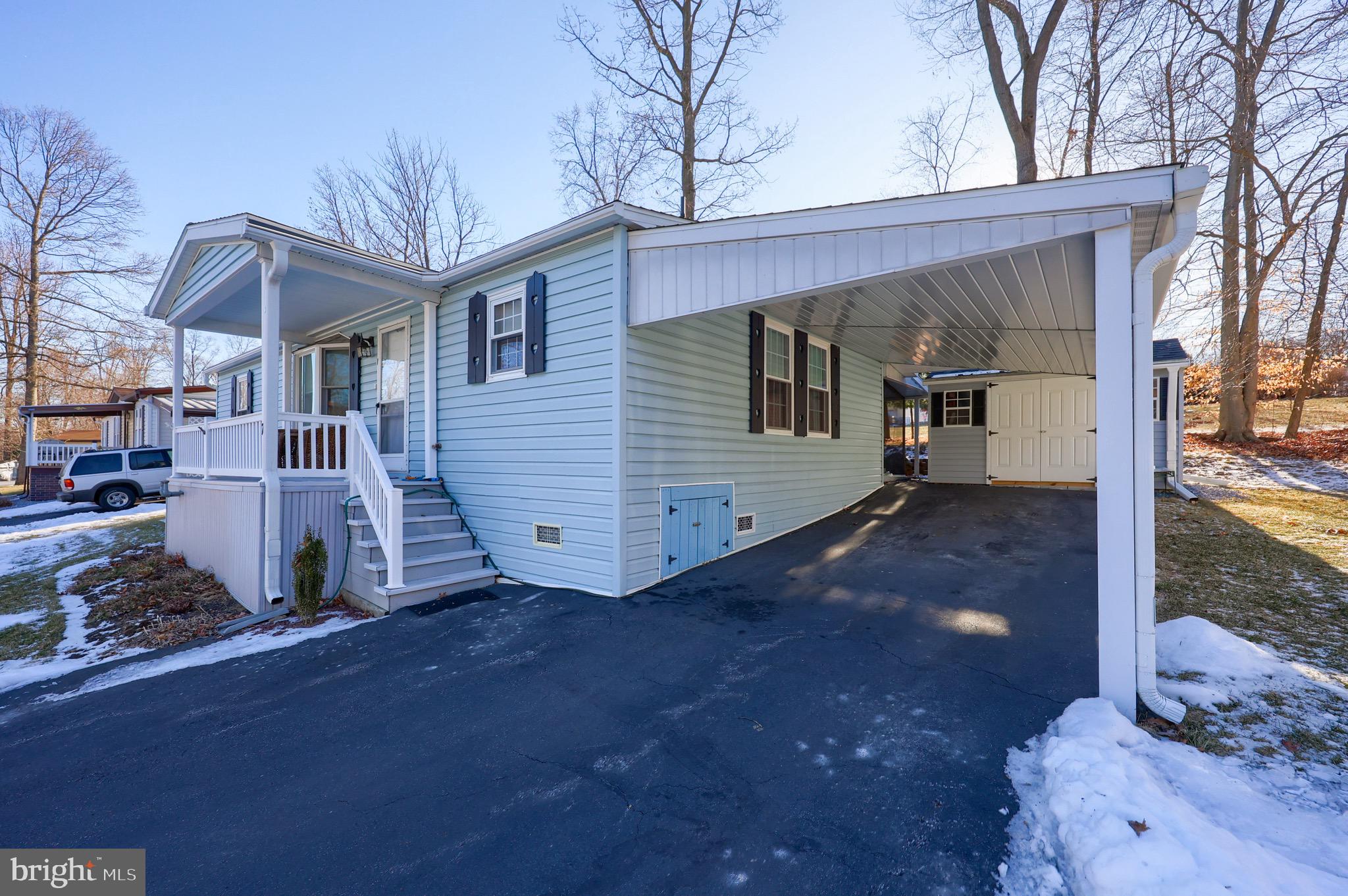 7 ASH DRIVE
