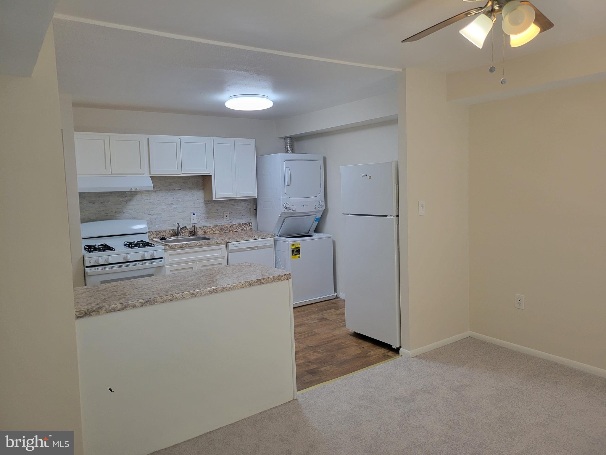 CHELSEA WOODS - Residential