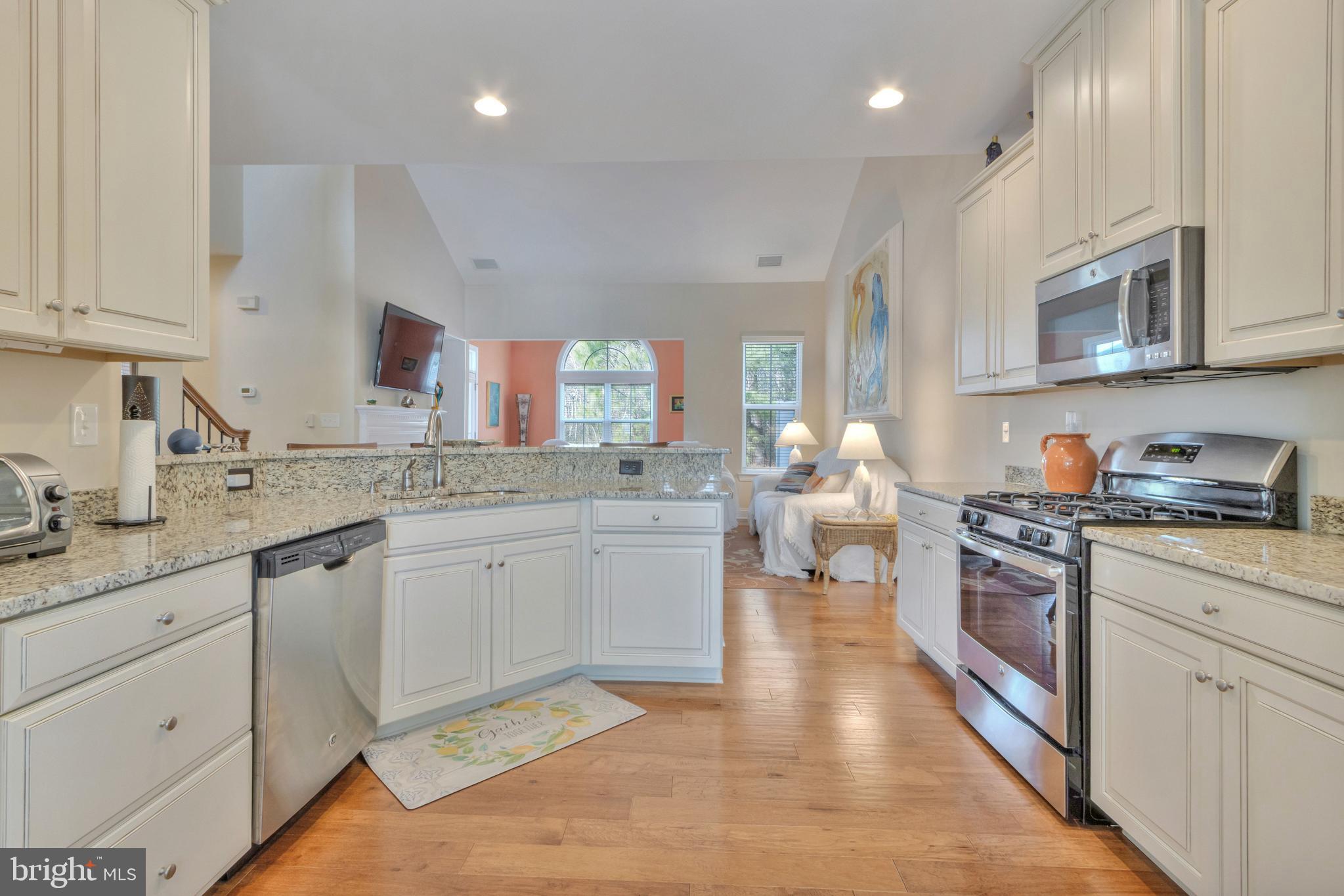 FOREST LANDING - Residential