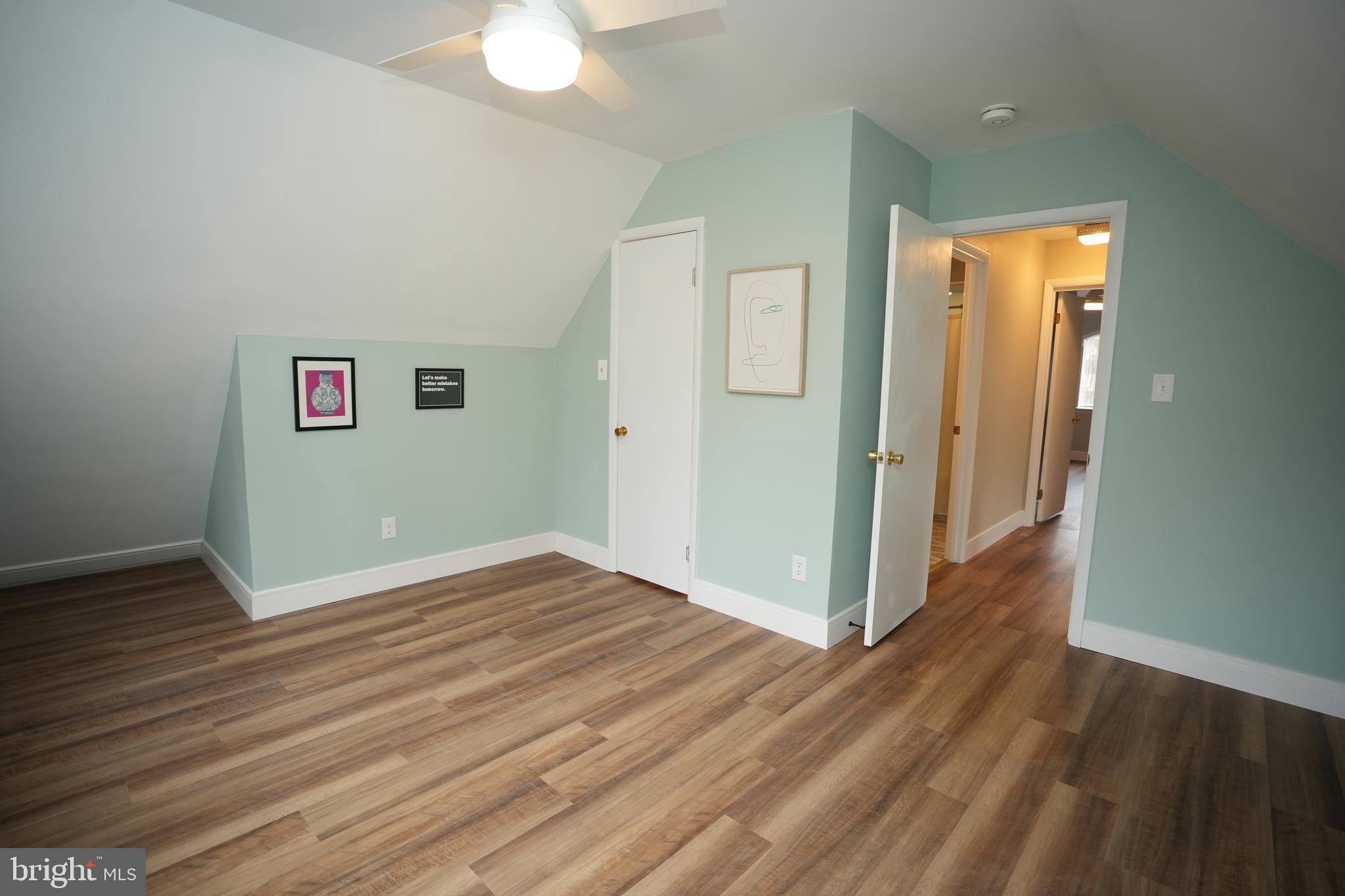 SOCIETY HILL - Residential