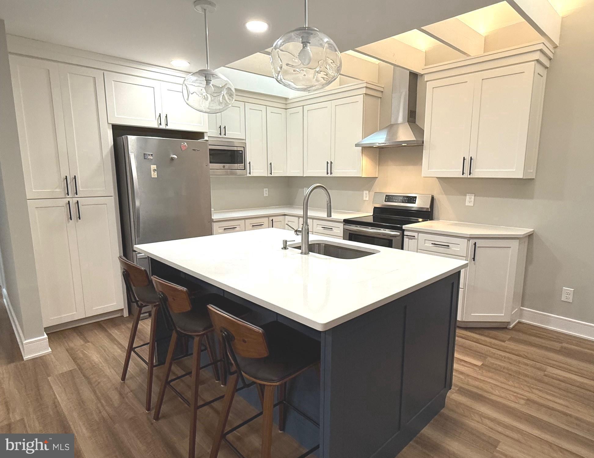 SOCIETY HILL - Residential