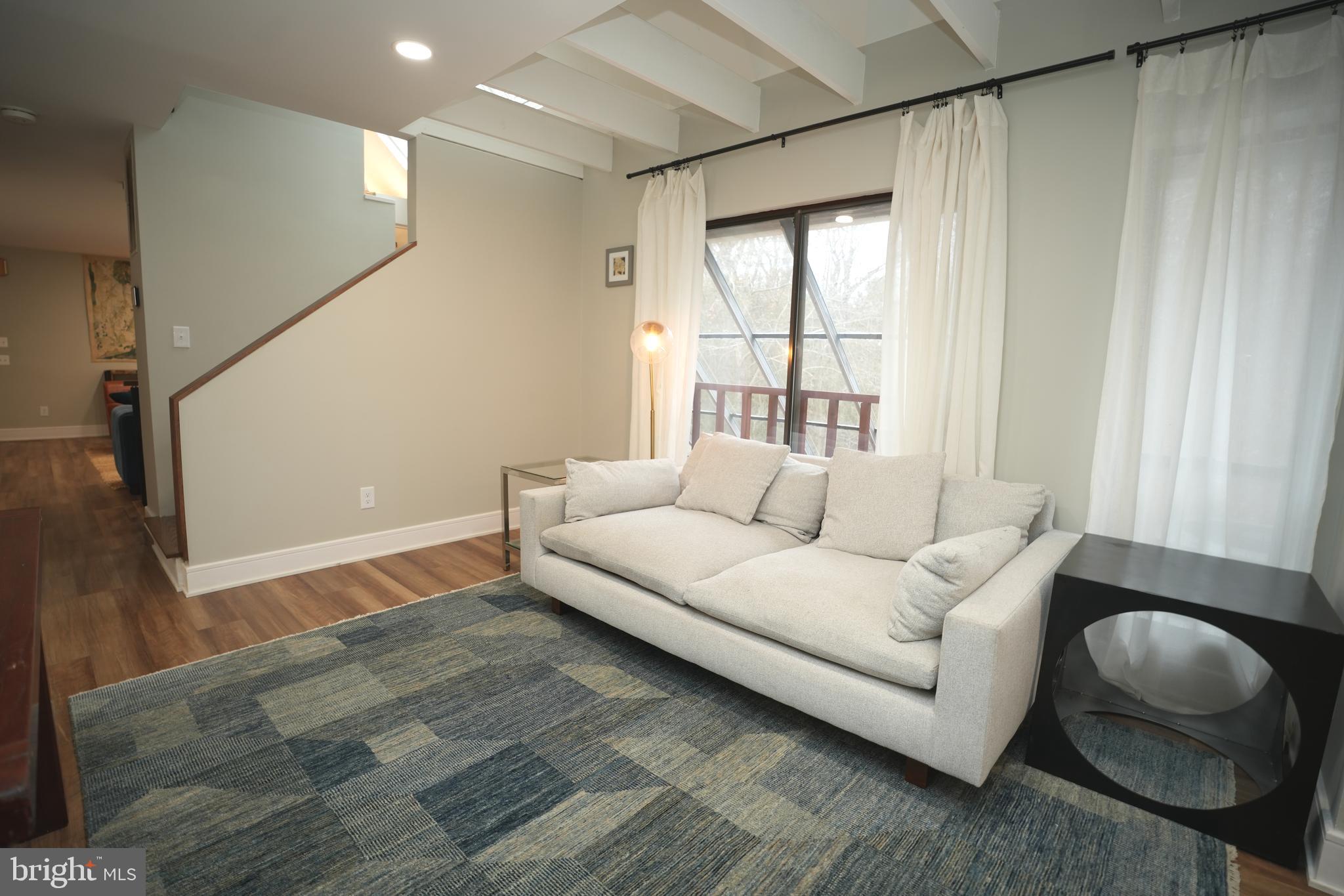 SOCIETY HILL - Residential