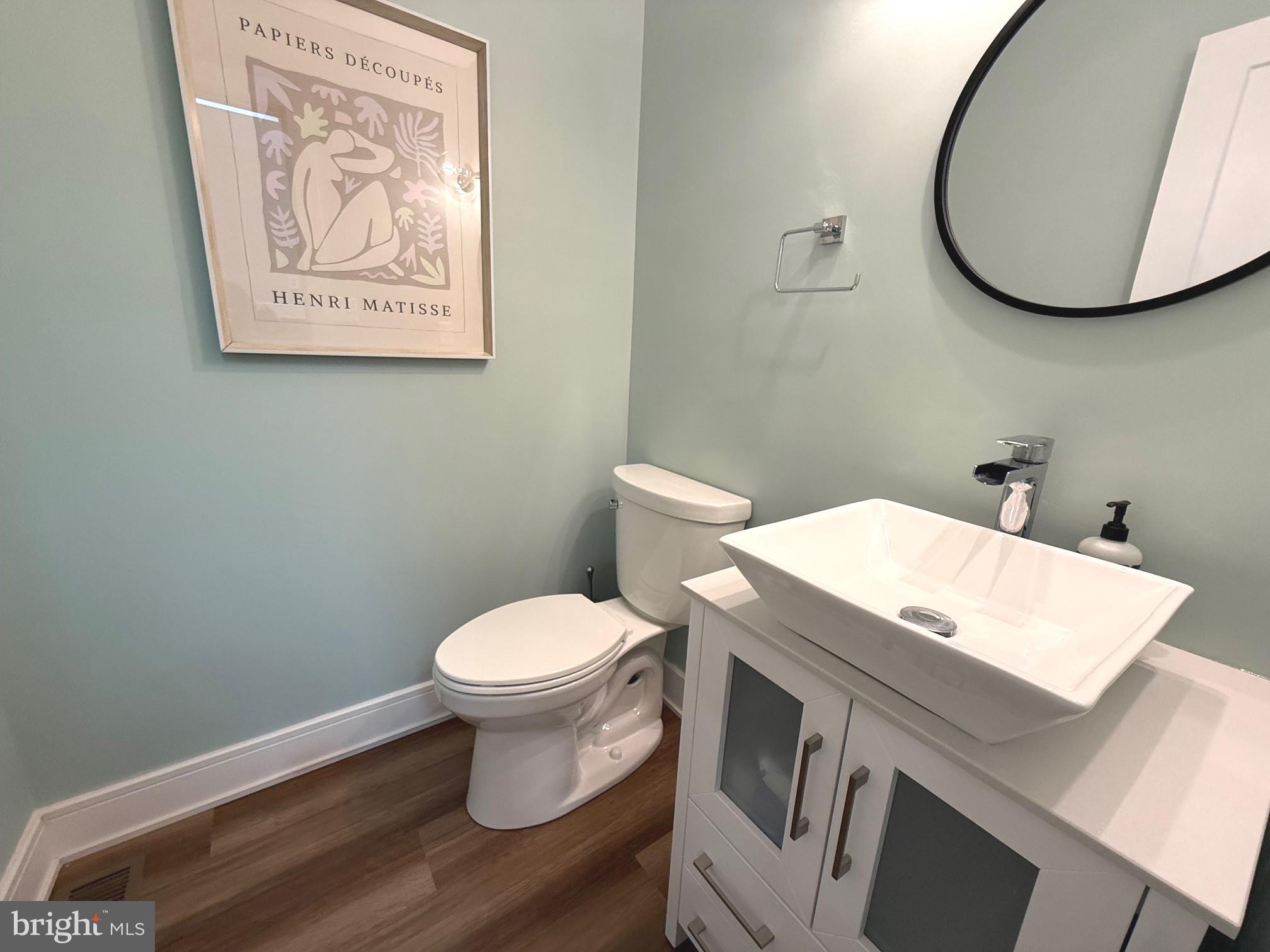 SOCIETY HILL - Residential