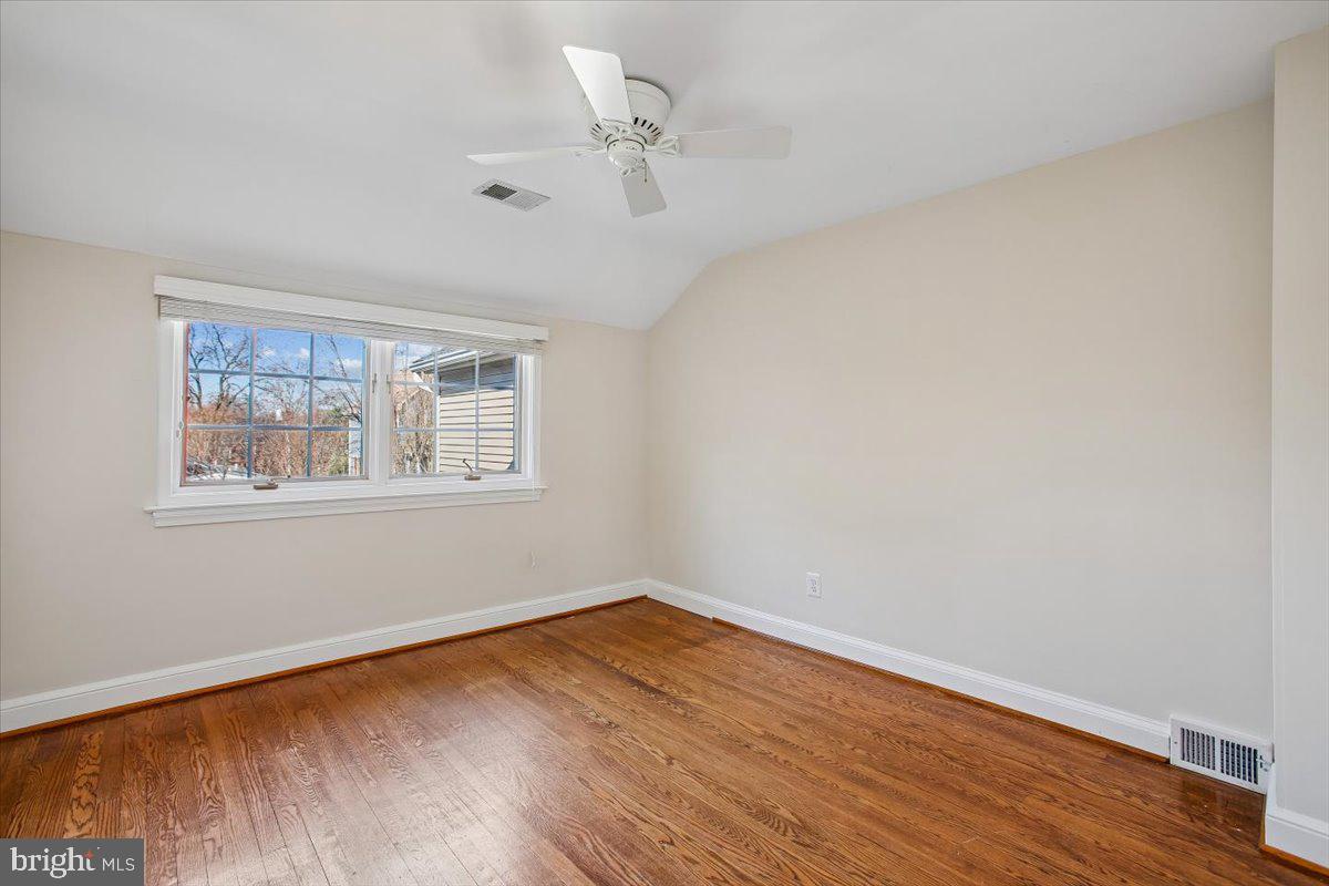 BRADDOCK HEIGHTS - Residential