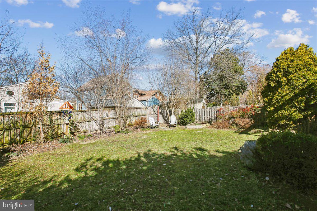 BRADDOCK HEIGHTS - Residential