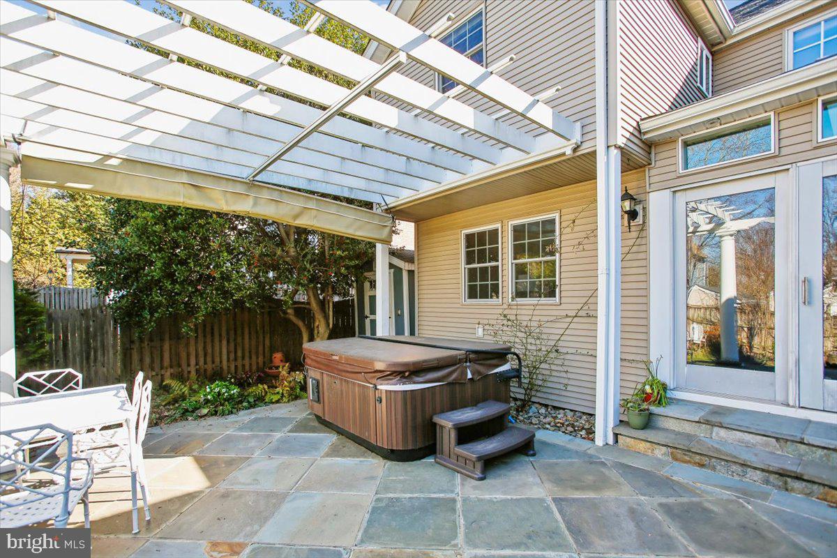 BRADDOCK HEIGHTS - Residential