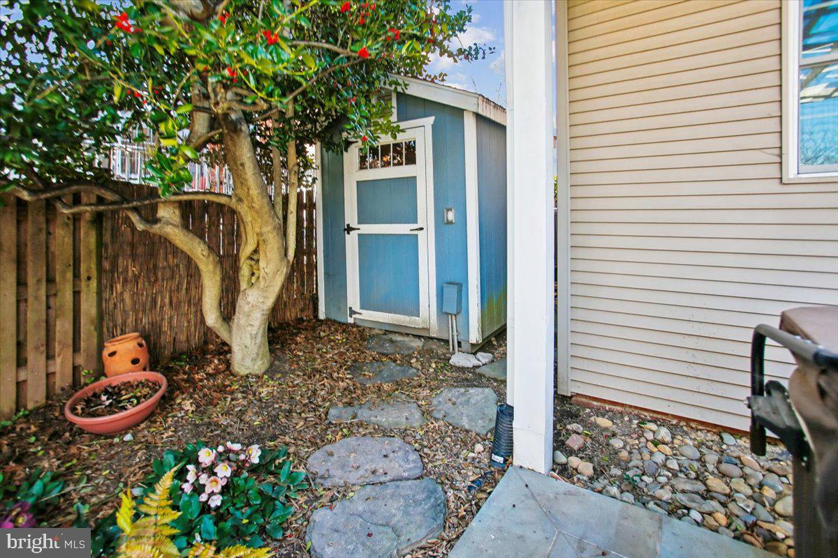 BRADDOCK HEIGHTS - Residential