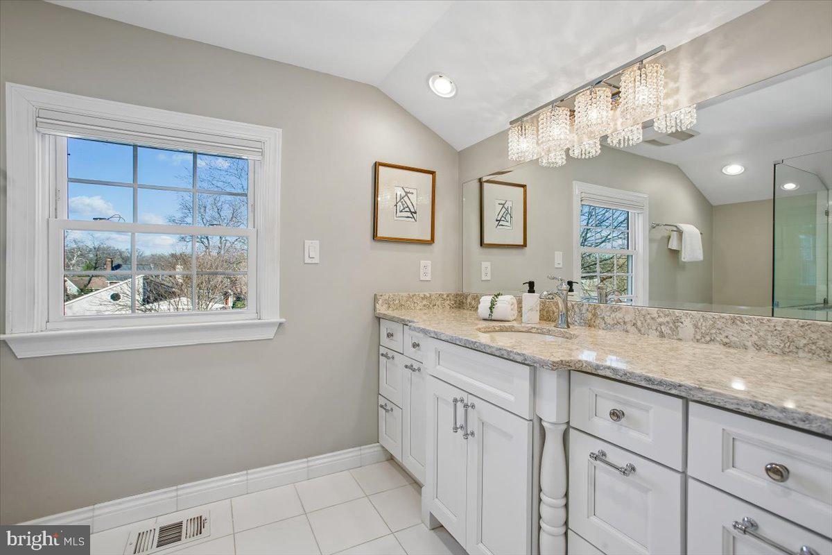 BRADDOCK HEIGHTS - Residential