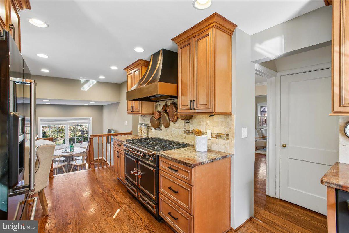 BRADDOCK HEIGHTS - Residential