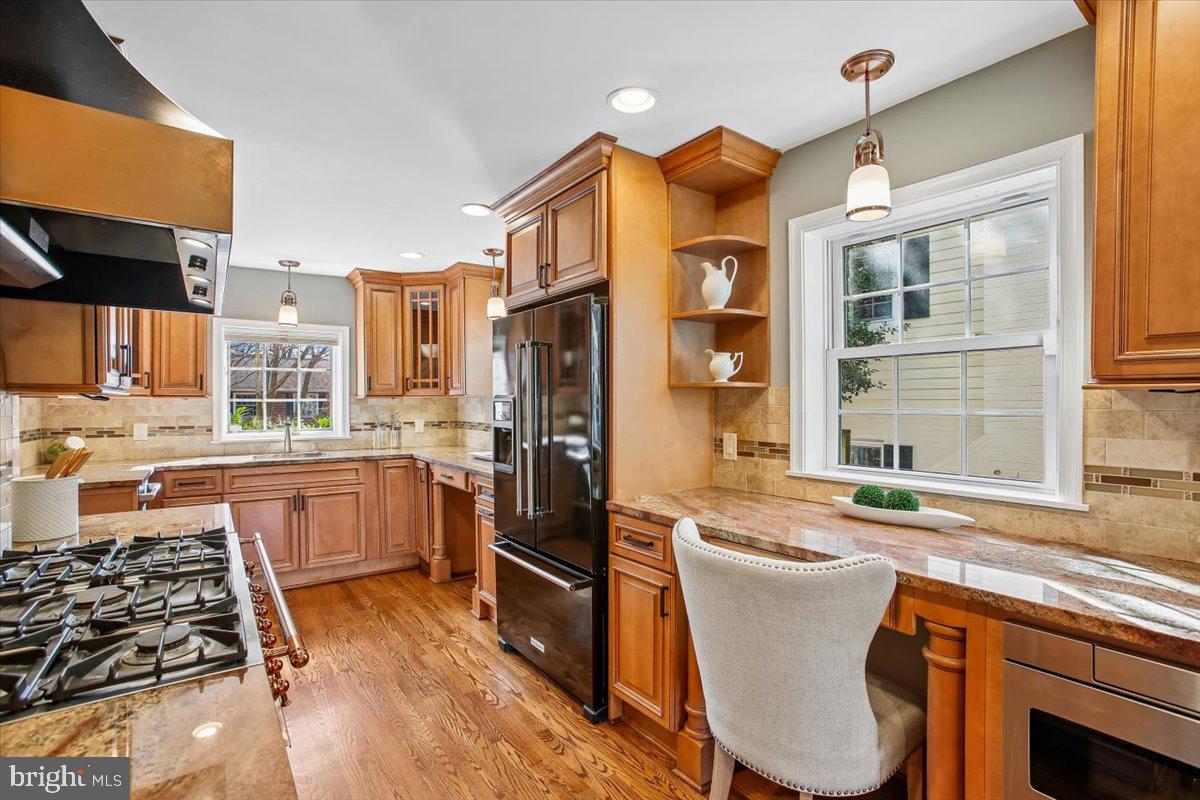 BRADDOCK HEIGHTS - Residential