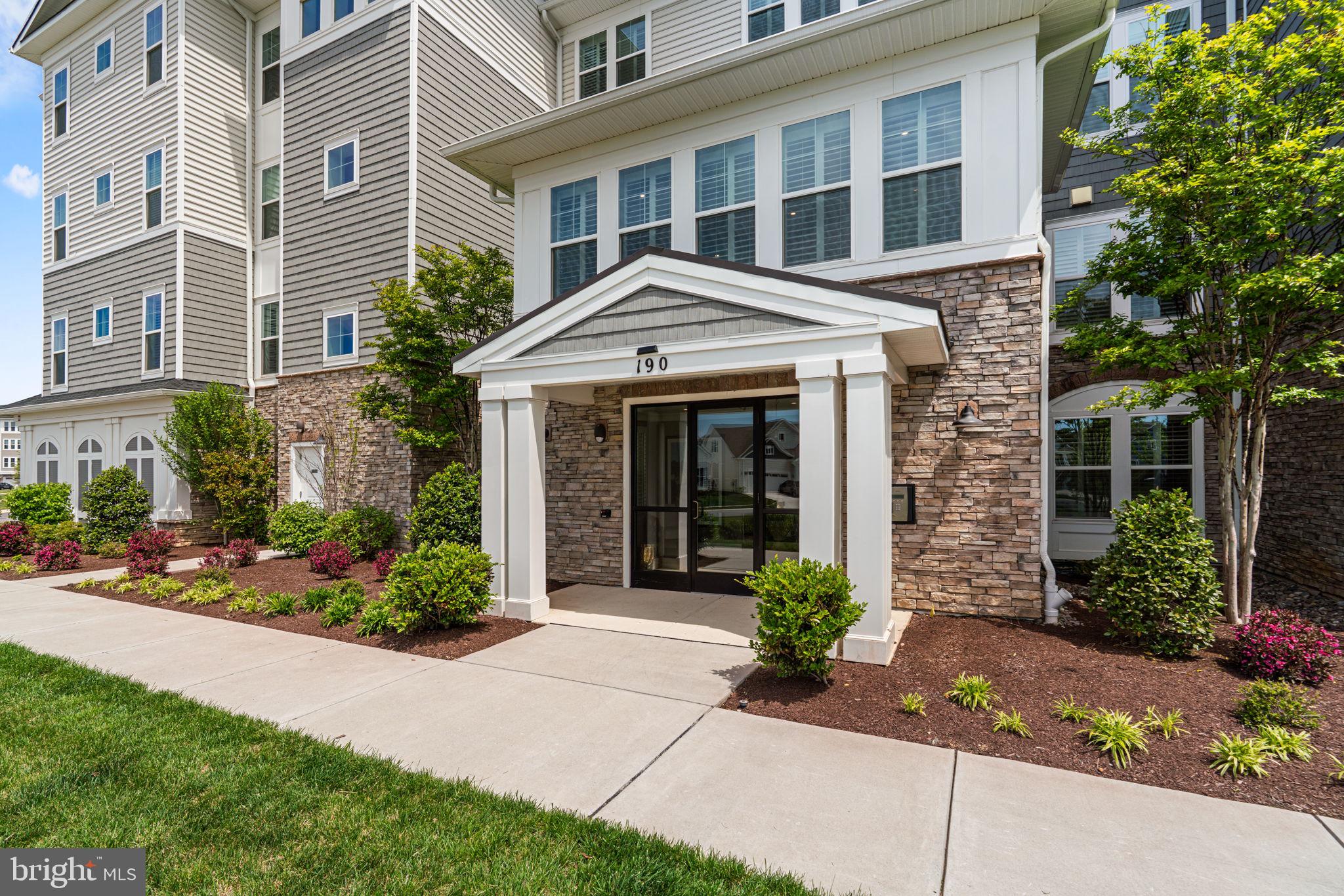 190 HARRIER WAY 21