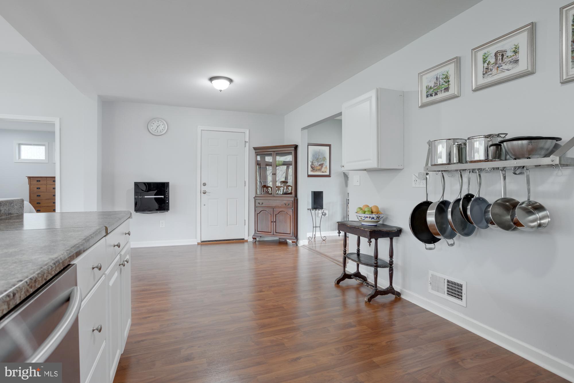 OLD CREEK ESTATES - Residential