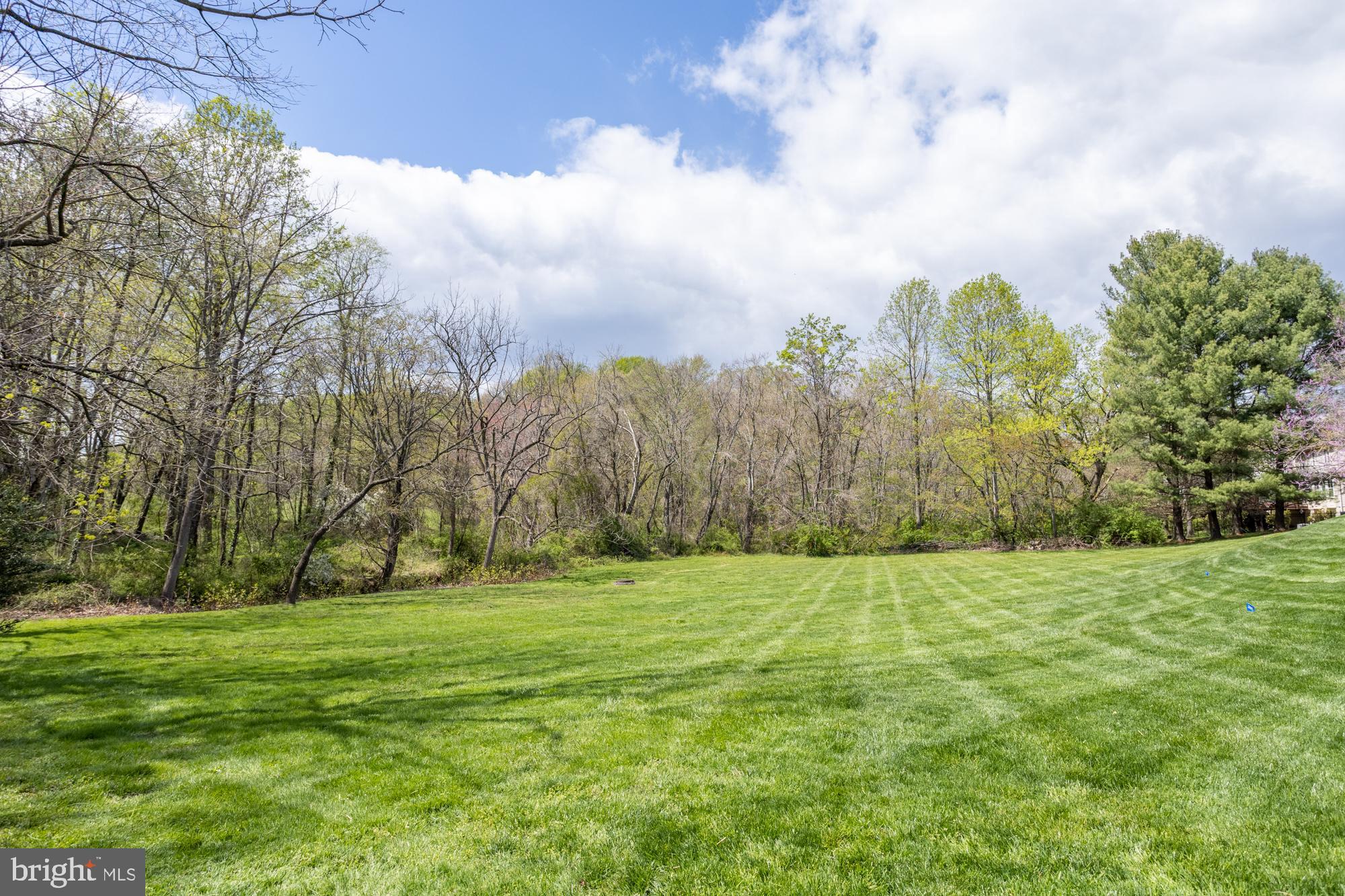OLD CREEK ESTATES - Residential