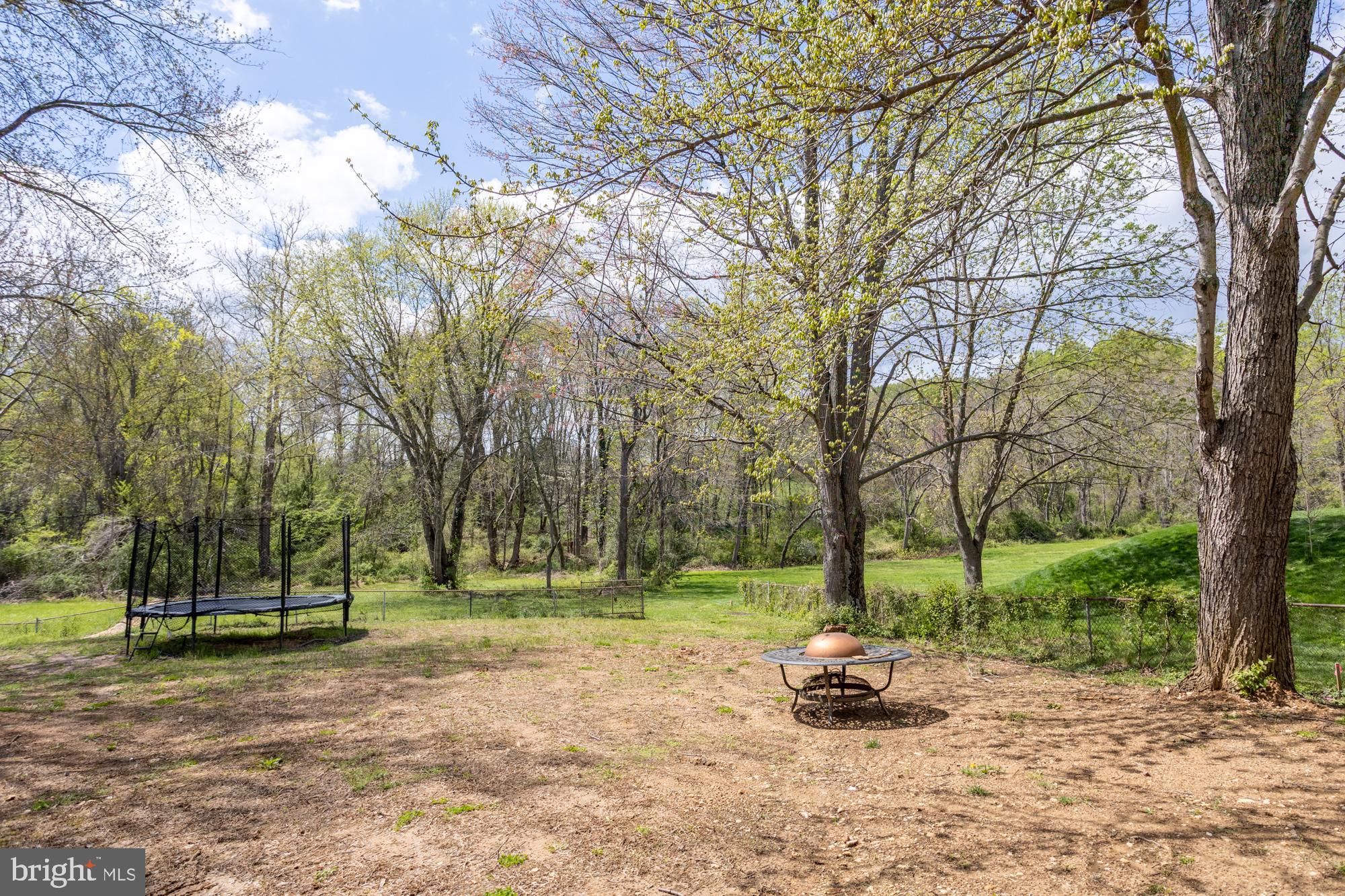 OLD CREEK ESTATES - Residential