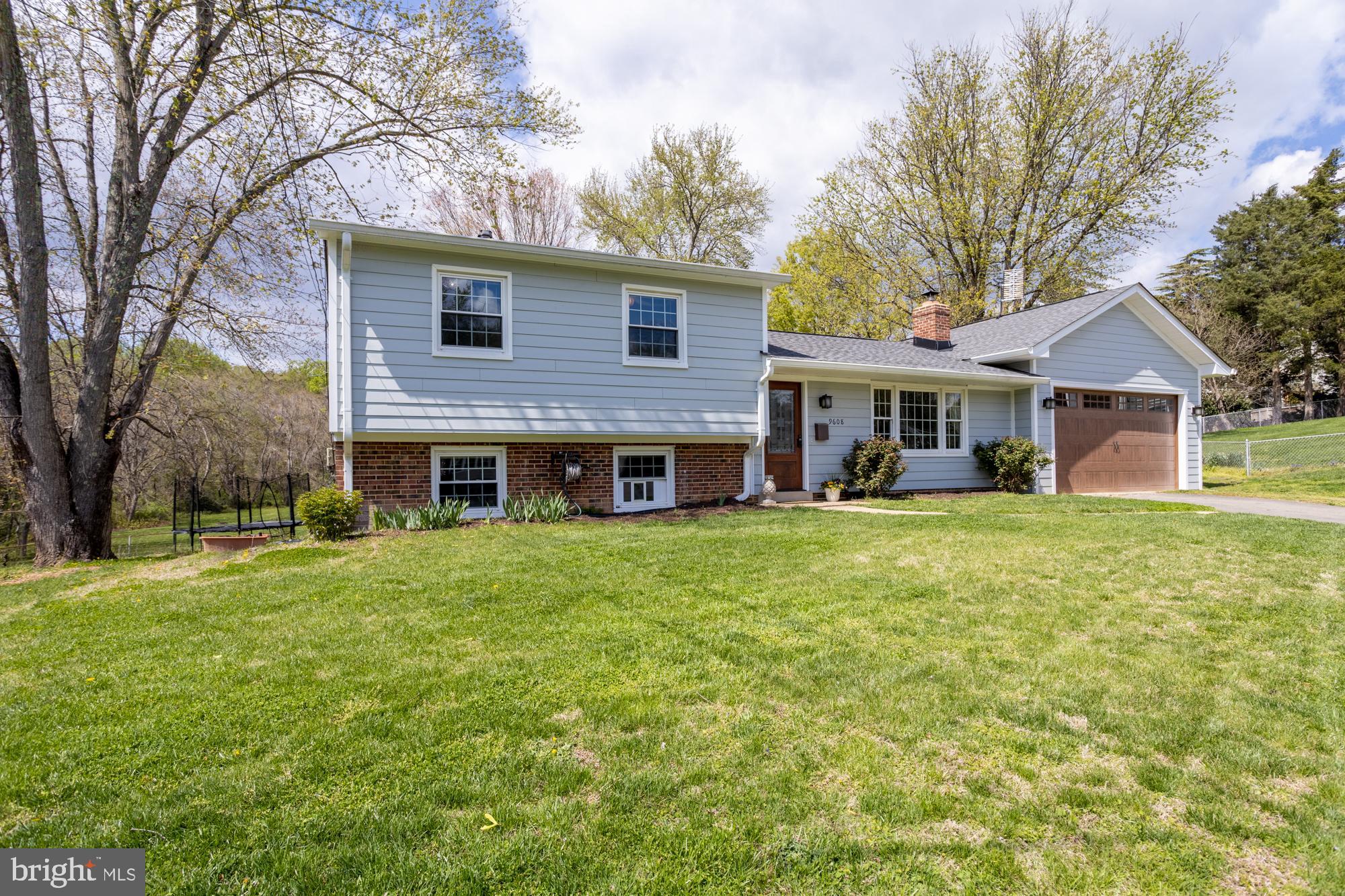 OLD CREEK ESTATES - Residential