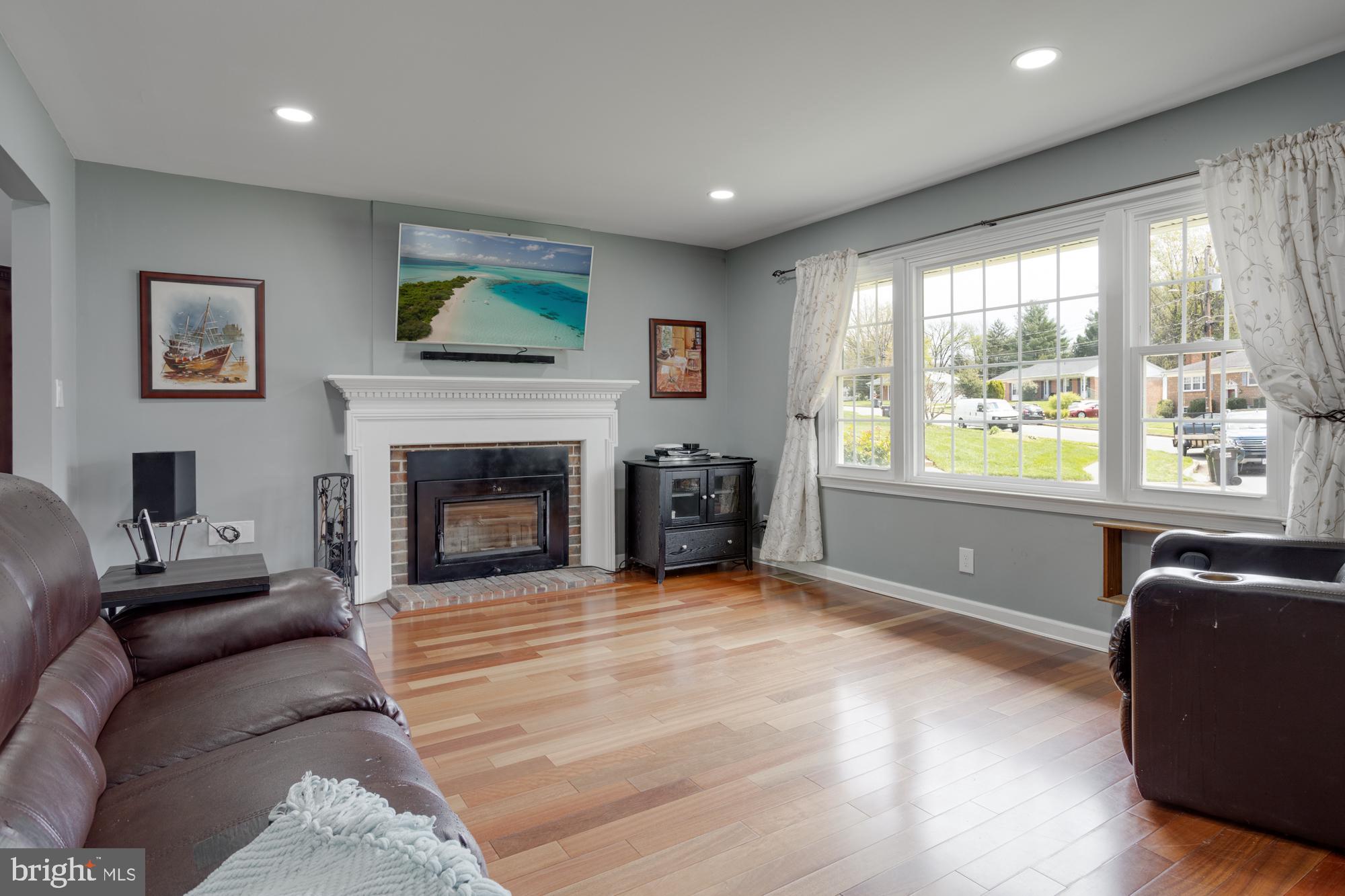 OLD CREEK ESTATES - Residential