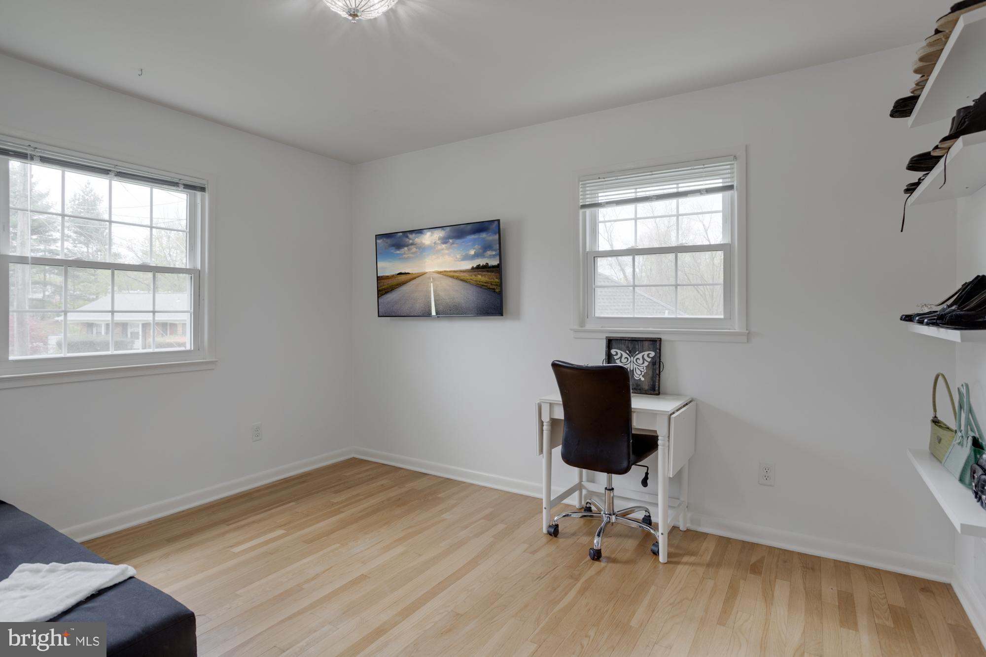 OLD CREEK ESTATES - Residential