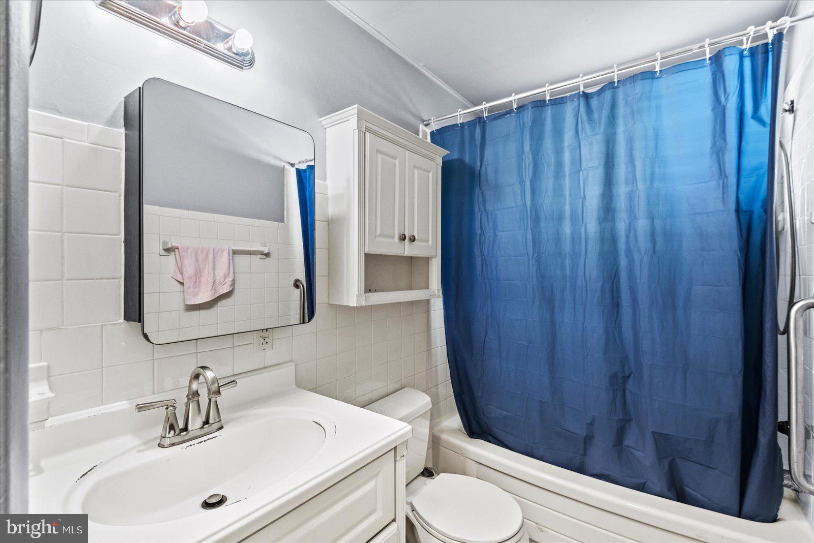 ROSELAND - Residential