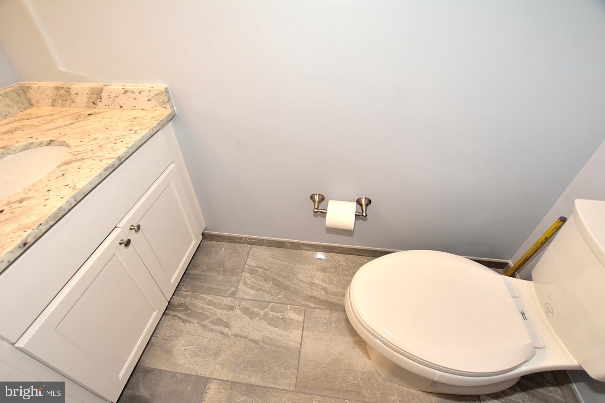 LOFTRIDGE - Residential Lease