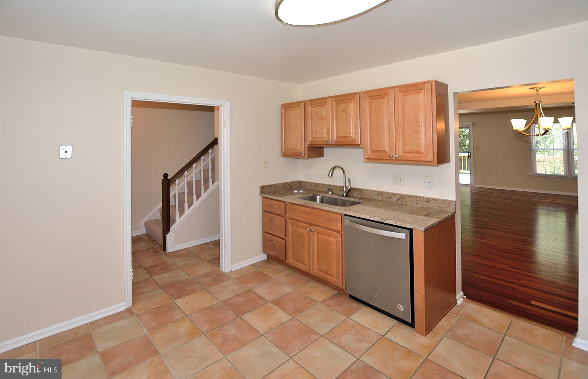 LOFTRIDGE - Residential Lease